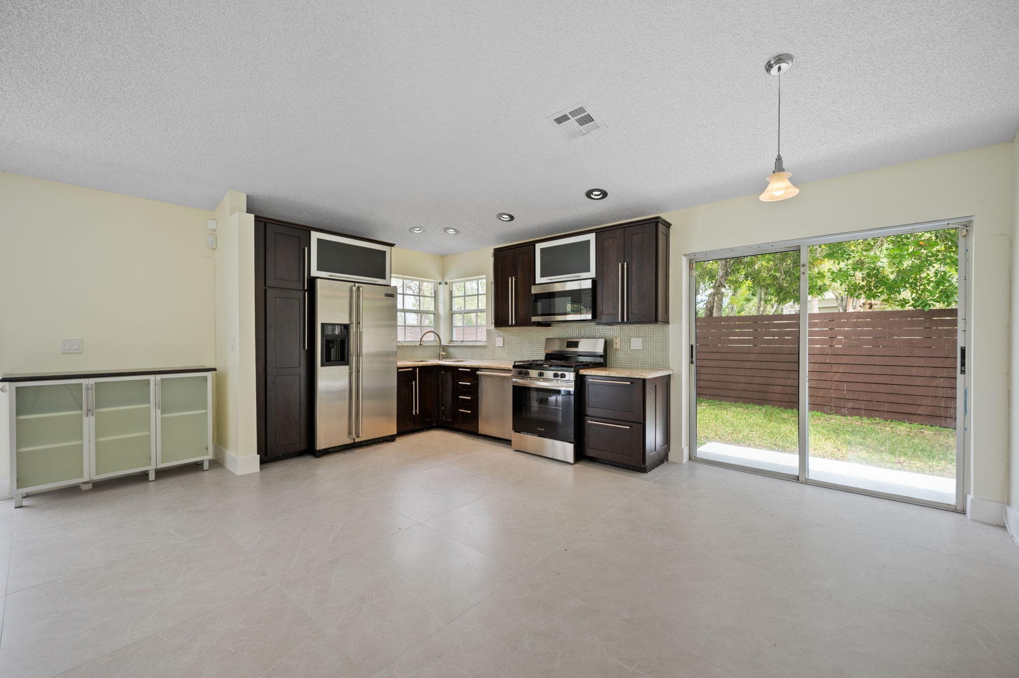 13400 NW 5th Court, Plantation, FL 33325 — photo 8 of 37