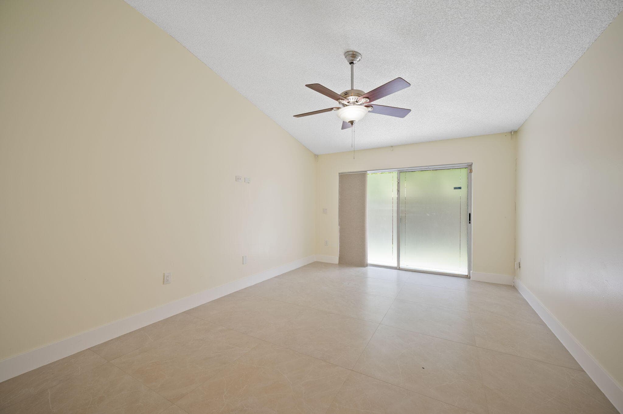 13400 NW 5th Court, Plantation, FL 33325 — photo 19 of 37