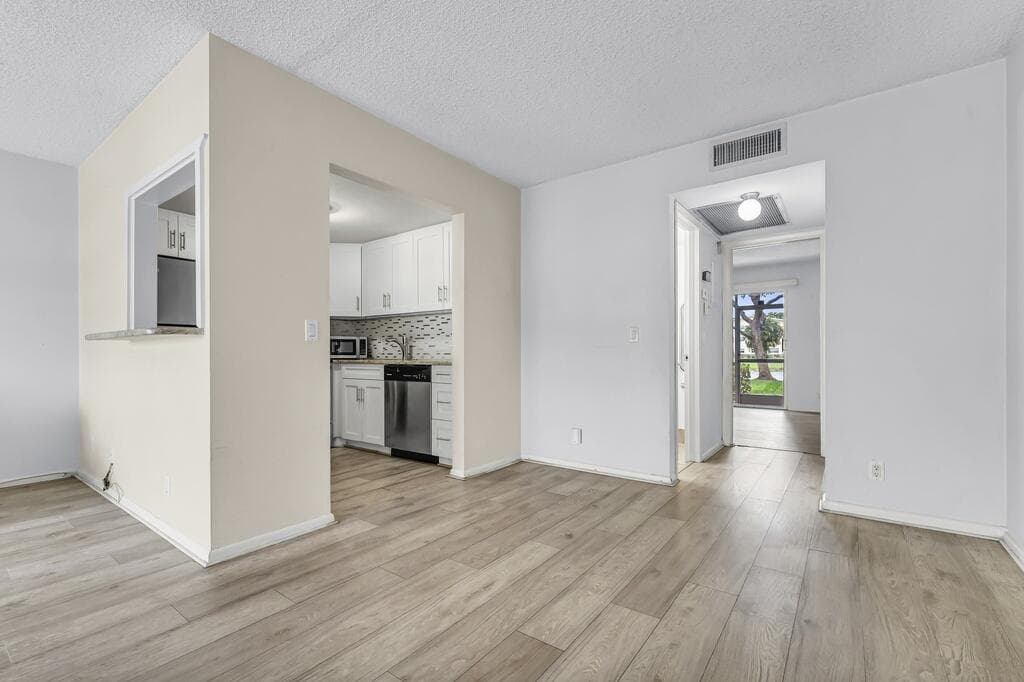 297 Dorset H, Boca Raton, FL 33434 — photo 17 of 36