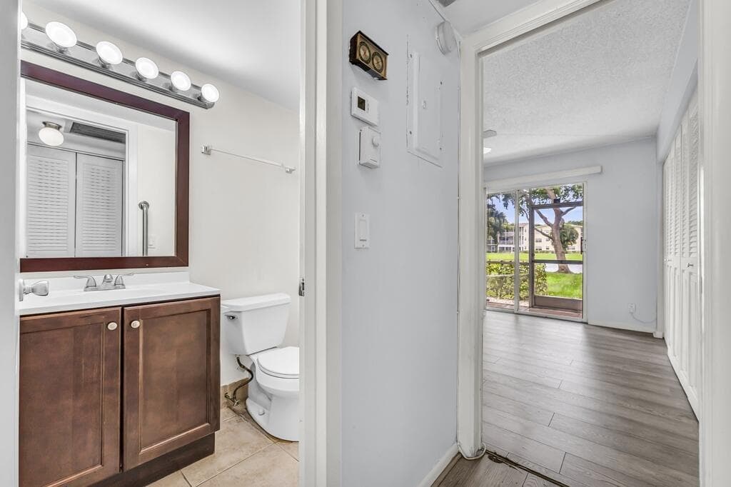 297 Dorset H, Boca Raton, FL 33434 — photo 18 of 36