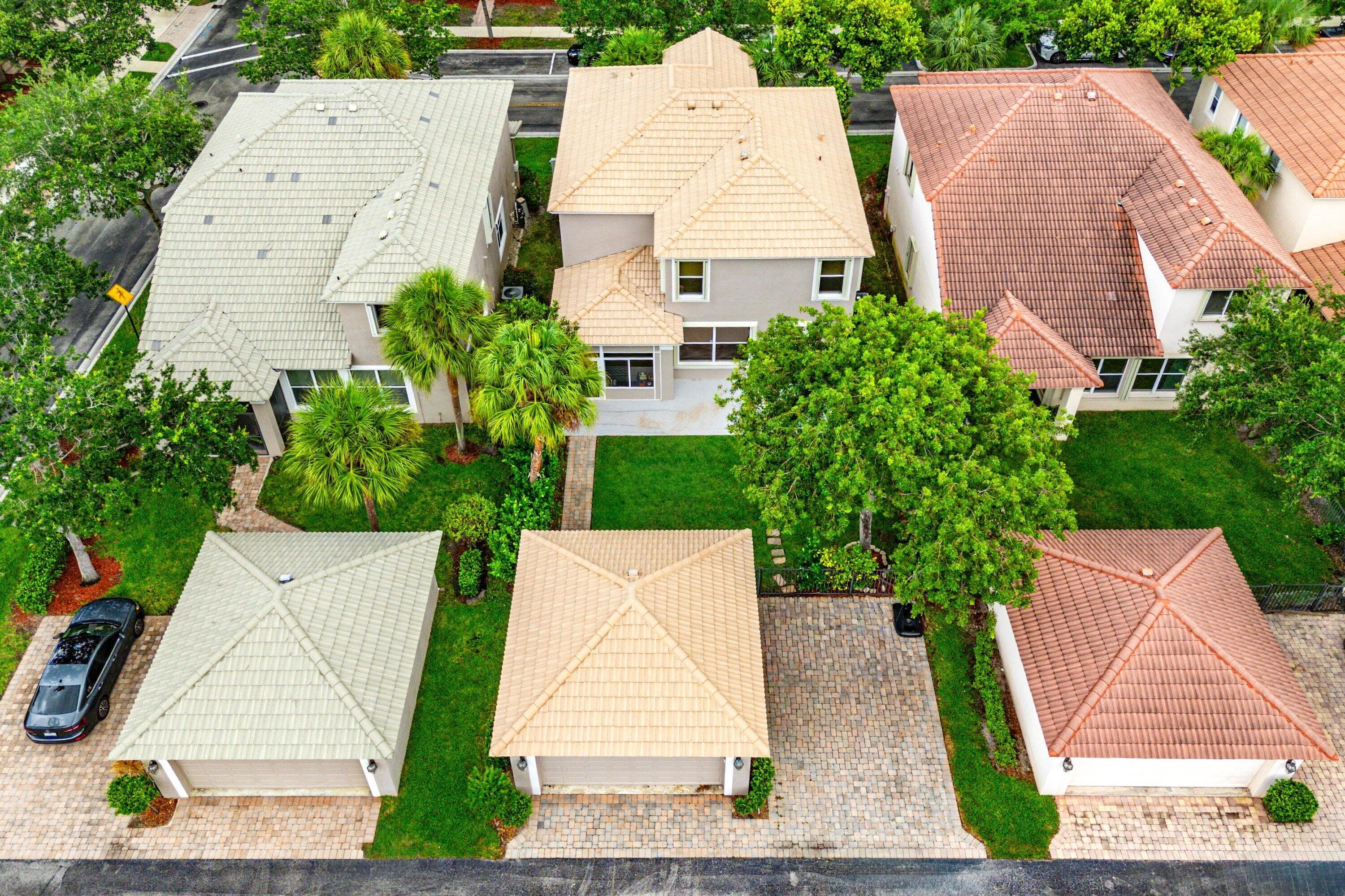 8215 Calterra Drive, Palm Beach Gardens, FL 33418 — photo 30 of 32