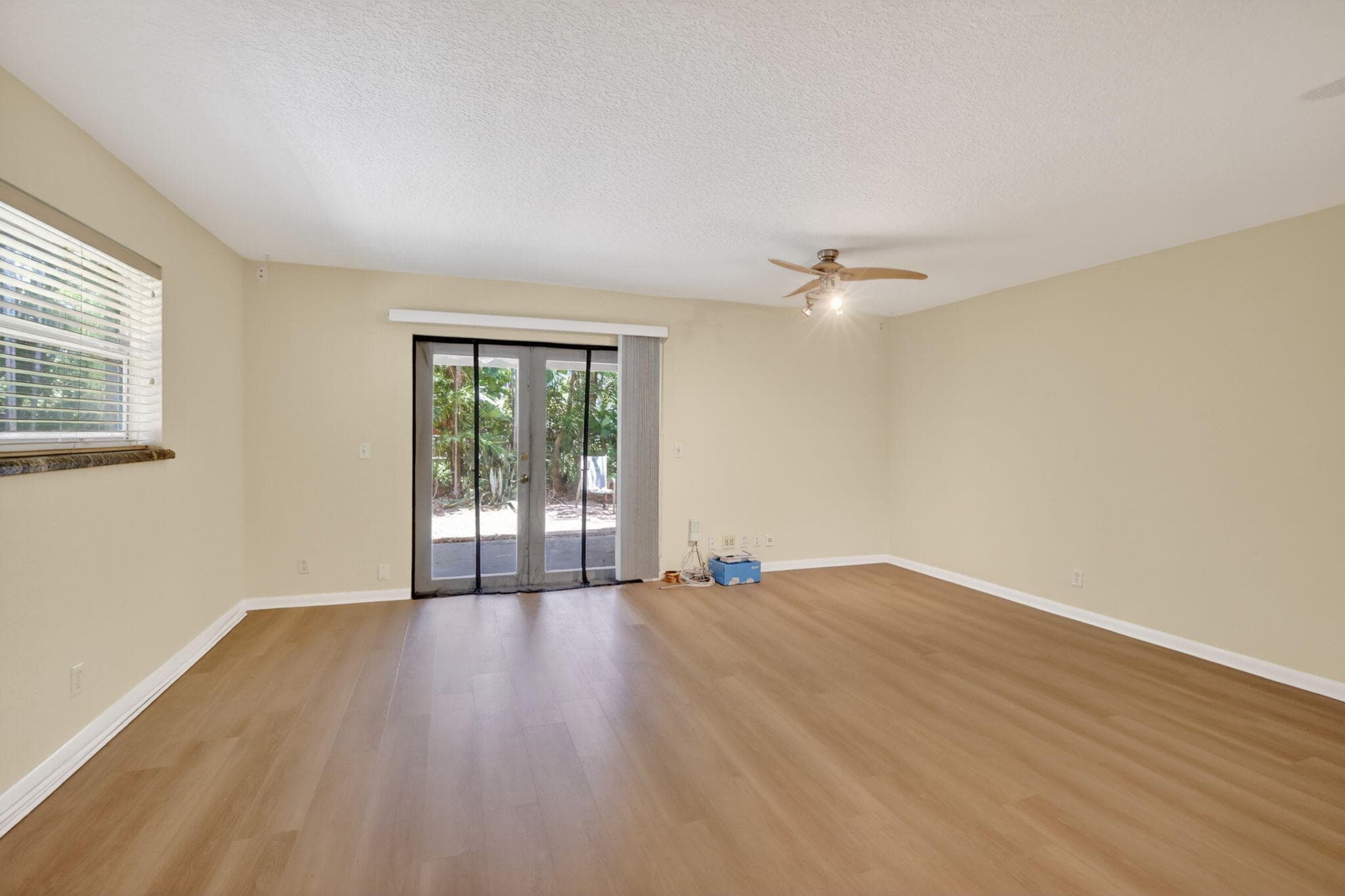 2520 Van Buren Street 4, Hollywood, FL 33020 — photo 5 of 49