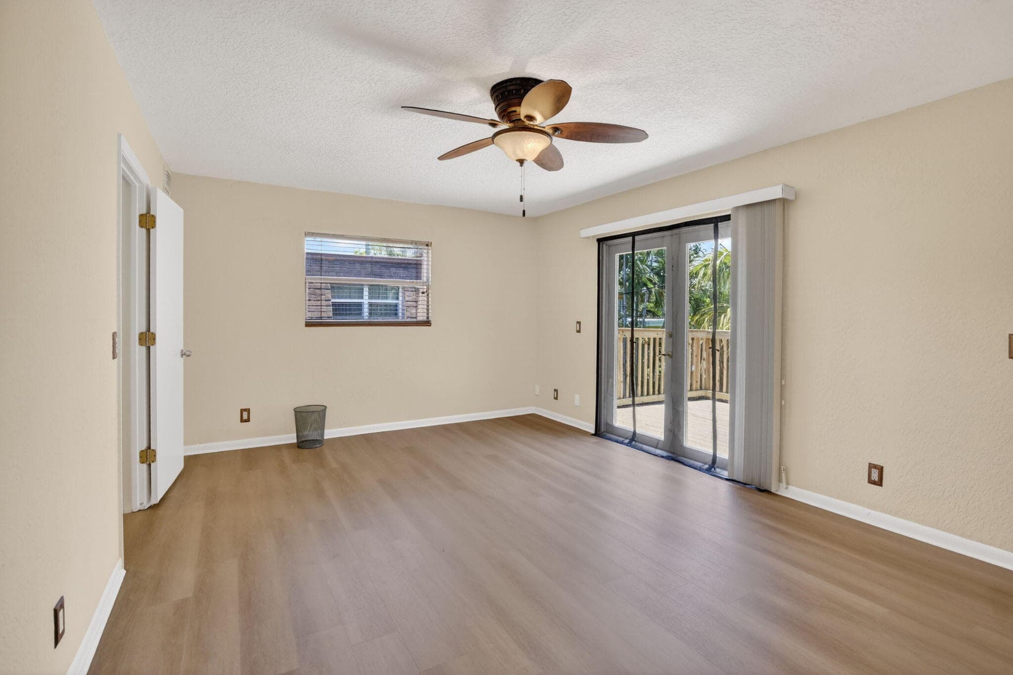 2520 Van Buren Street 4, Hollywood, FL 33020 — photo 18 of 49