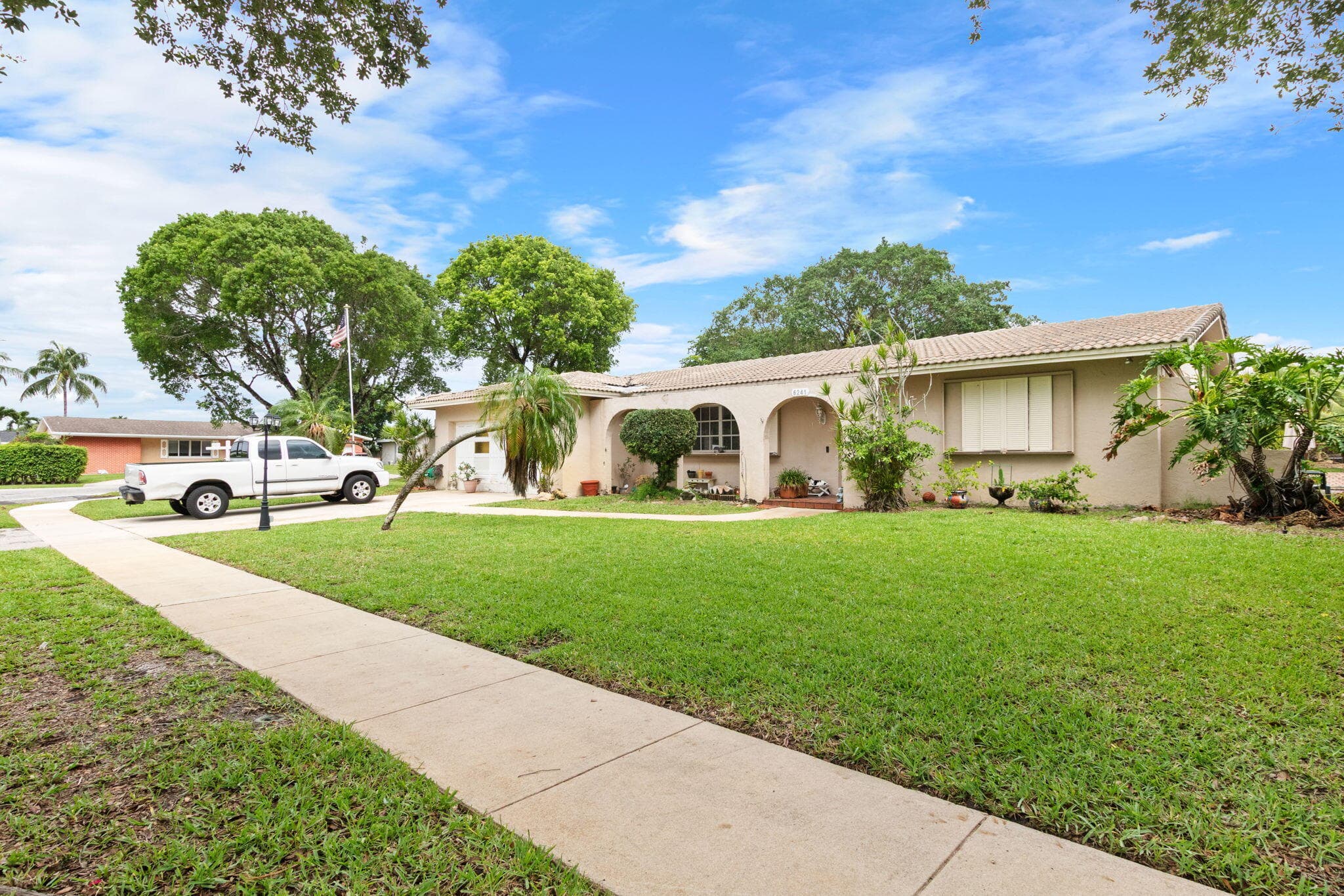 6241 SW 14th Street, Plantation, FL 33317 — photo 15 of 41