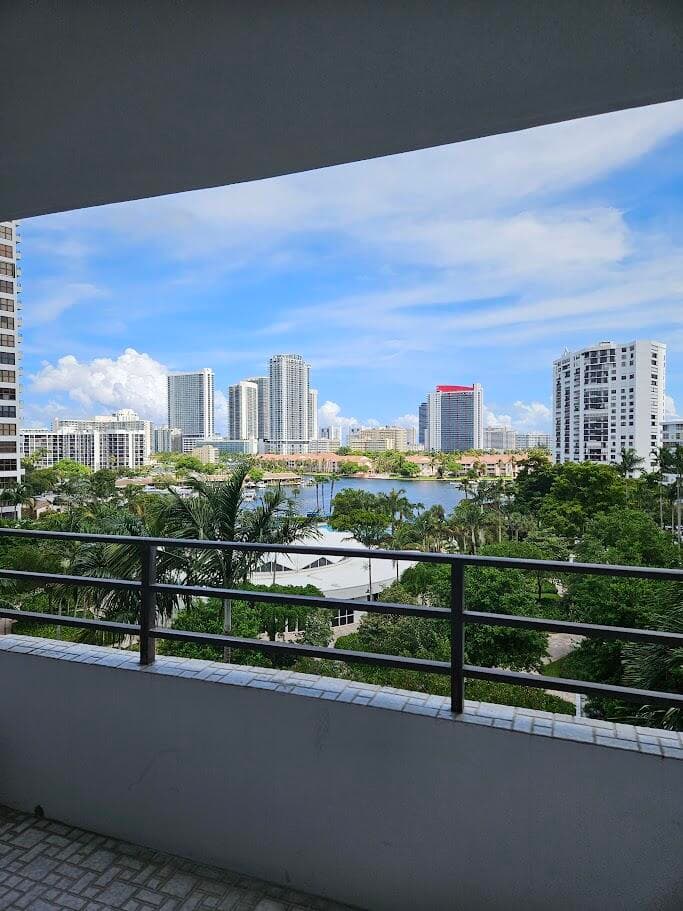 600 Three Islands Boulevard 620, Hallandale Beach, FL 33009 — photo 17 of 22