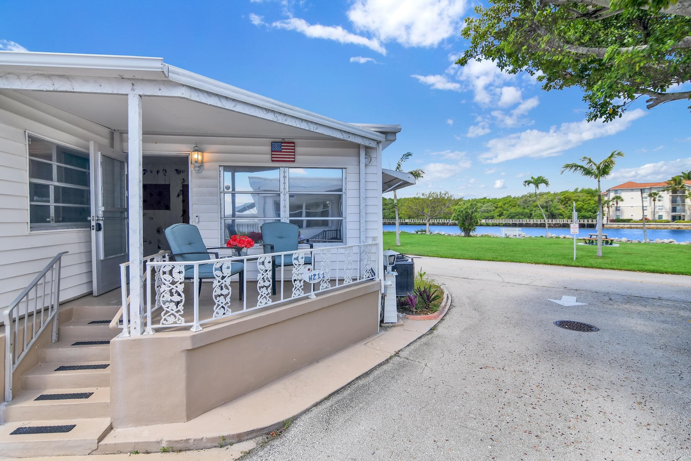 211 Palm Drive H, Briny Breezes, FL 33435 — photo