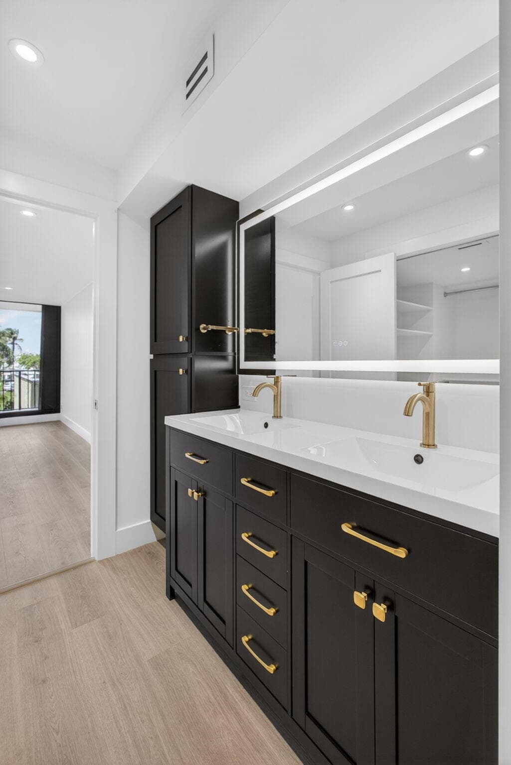 136 Lakeshore Drive, North Palm Beach, FL 33408 — photo 31 of 57