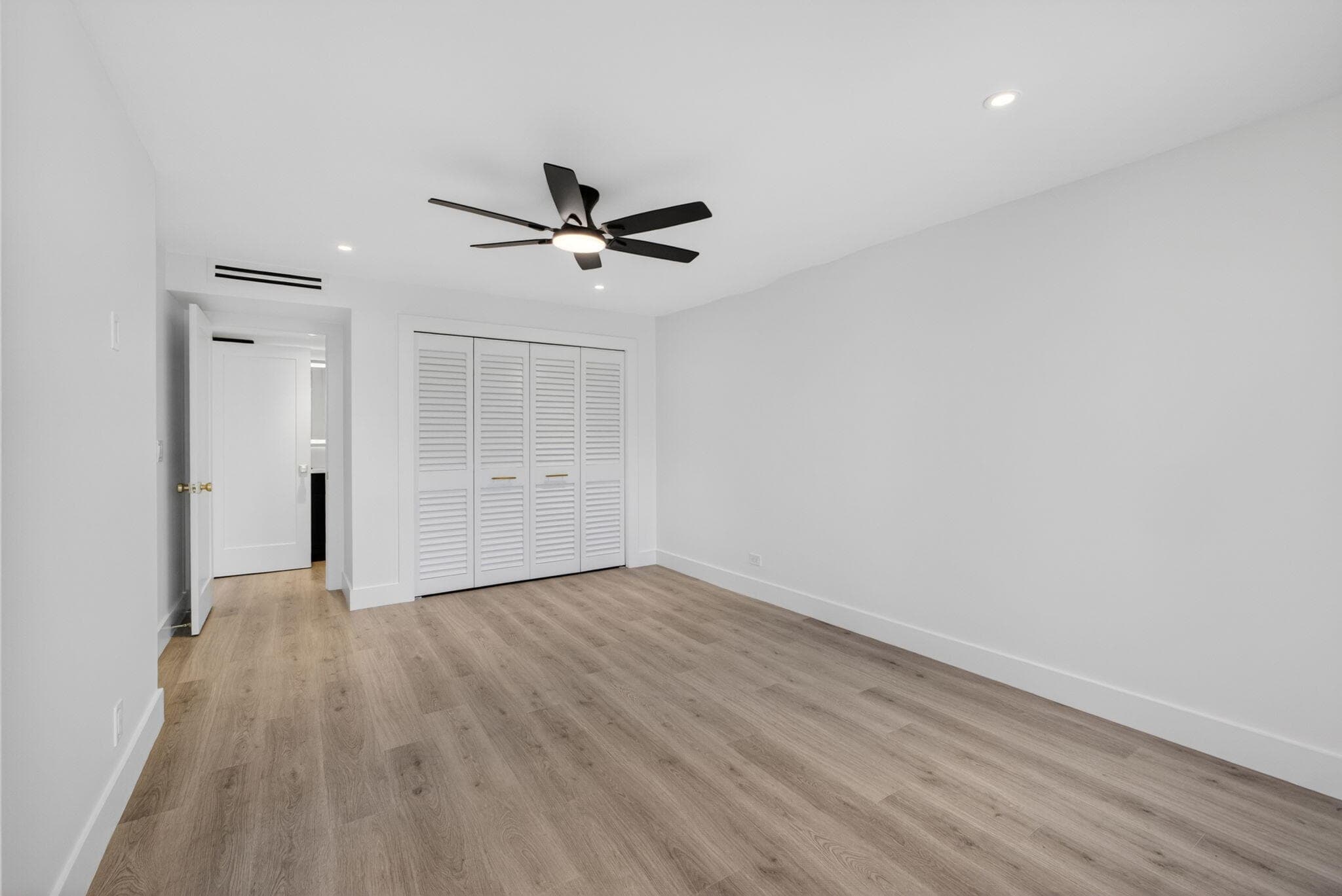 136 Lakeshore Drive, North Palm Beach, FL 33408 — photo 32 of 57