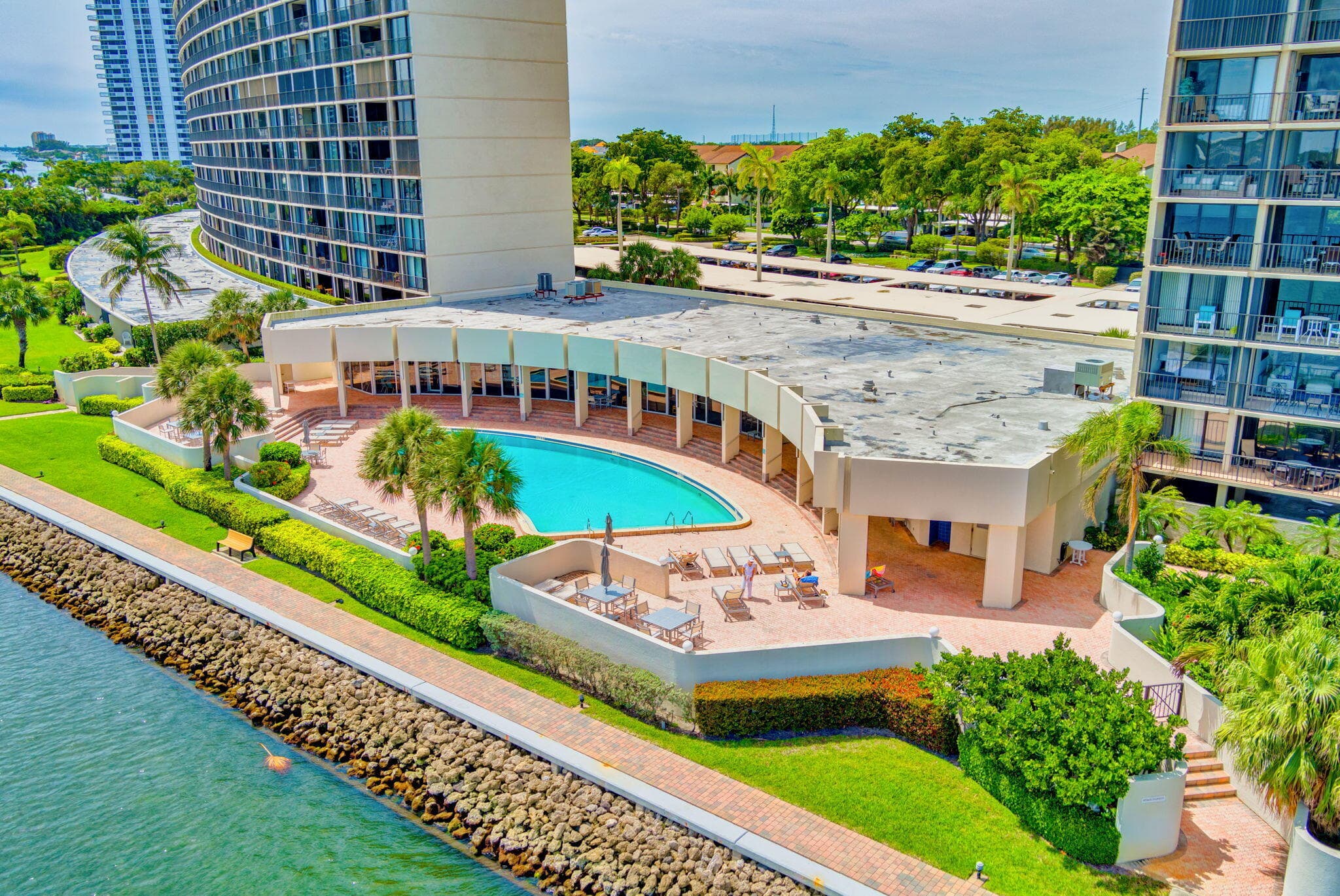 136 Lakeshore Drive, North Palm Beach, FL 33408 — photo 43 of 57