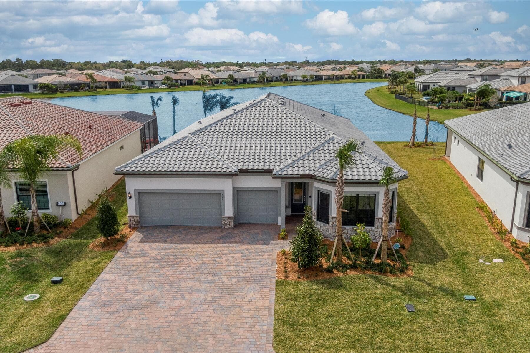 818 SE Courances Drive, Port St. Lucie, FL 34984 — photo 1 of 41