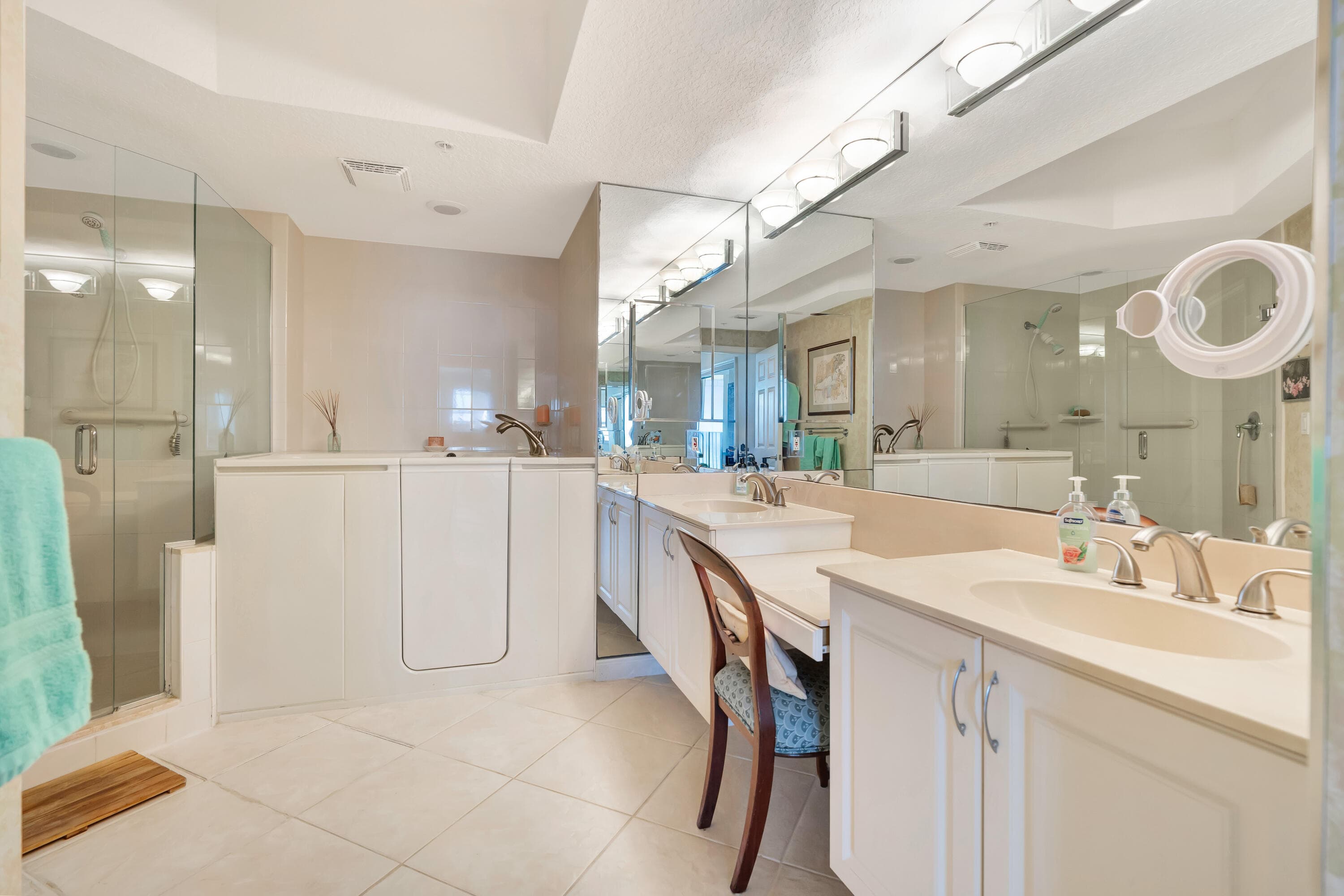 131 Ocean Grande Boulevard 604, Jupiter, FL 33477 — photo 28 of 54