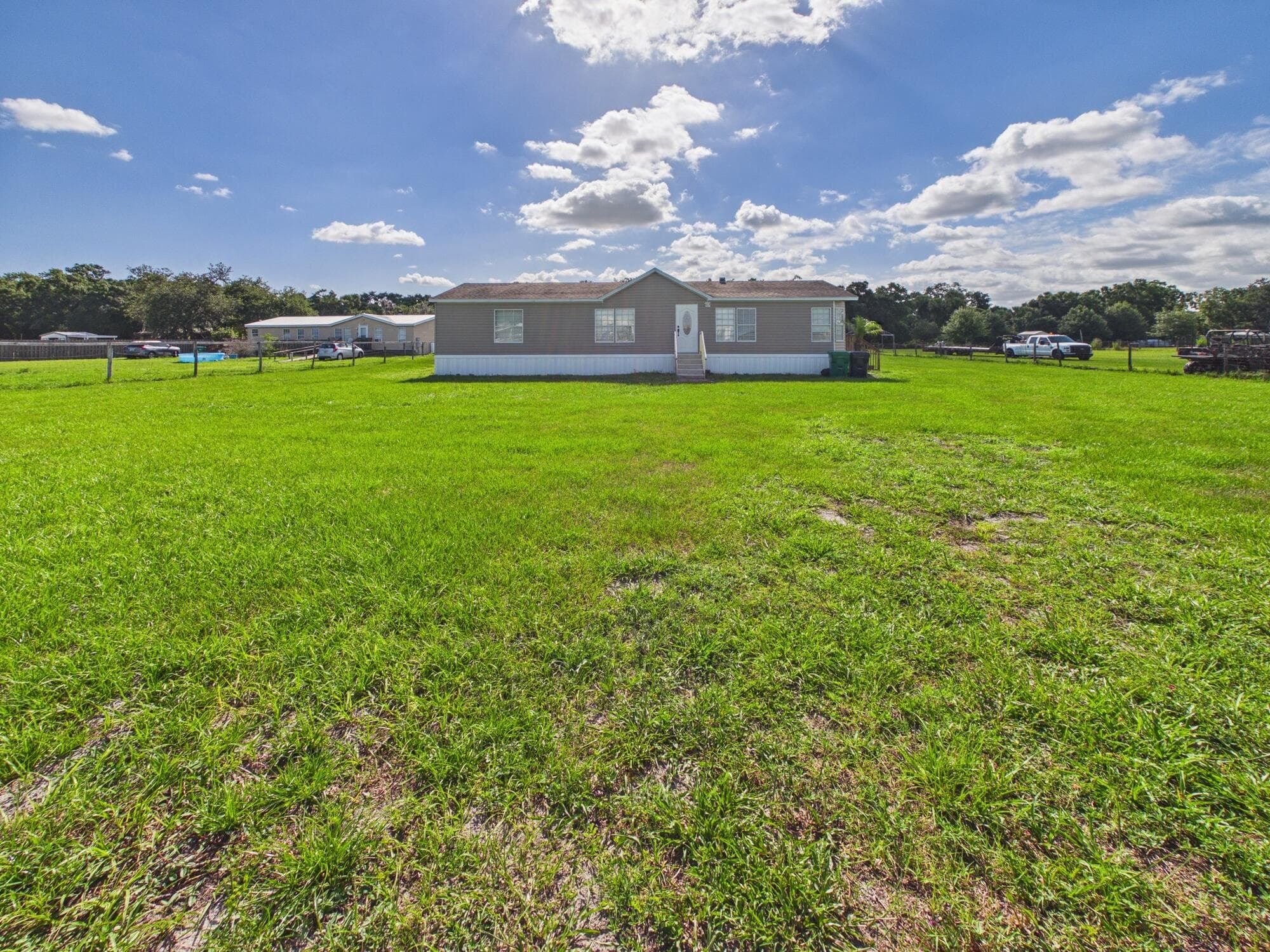 17090 NW 38th Avenue, Okeechobee, FL 34972 — photo 1 of 50