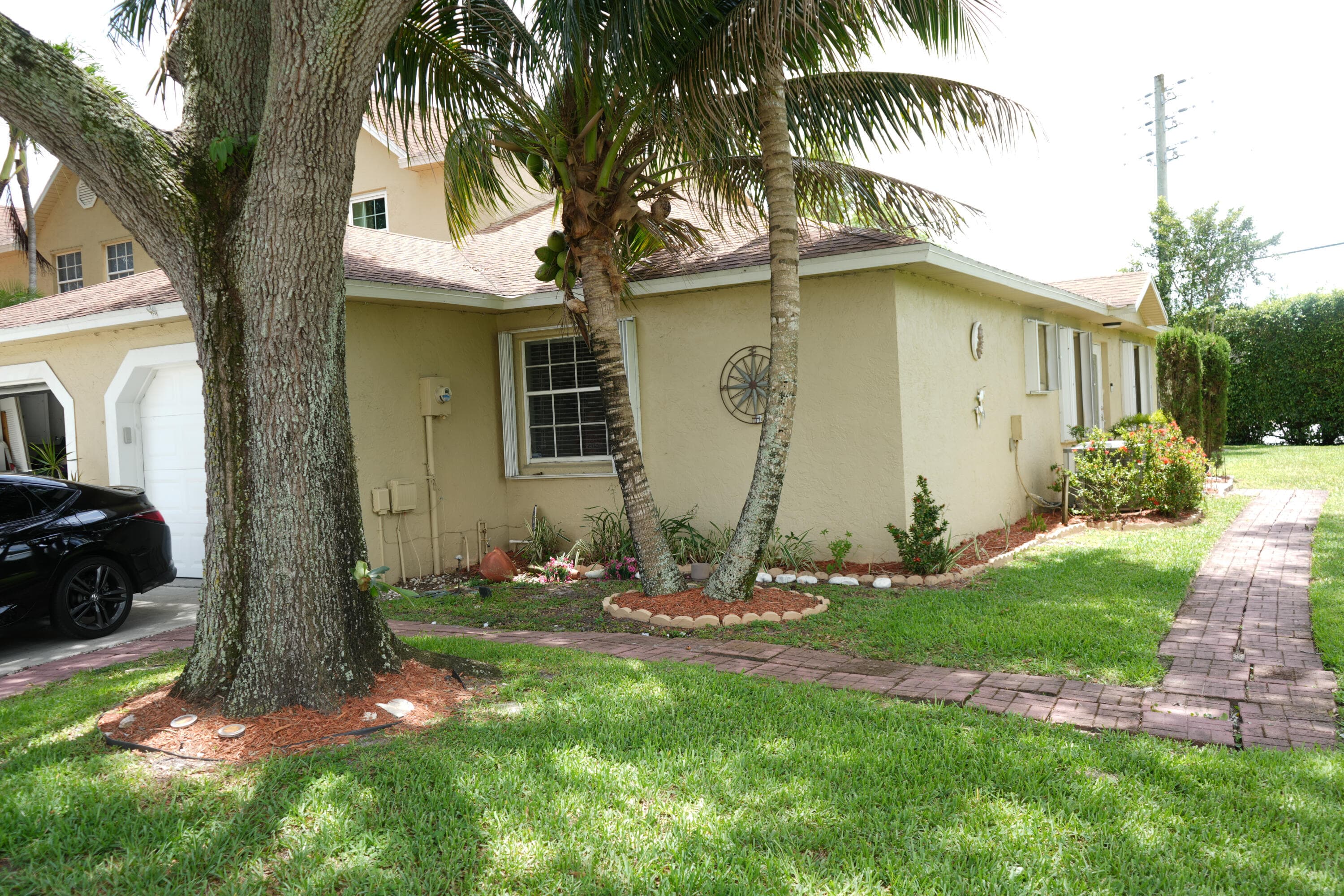 201 Maplewood Drive 201, Greenacres, FL 33415 — photo 8 of 26