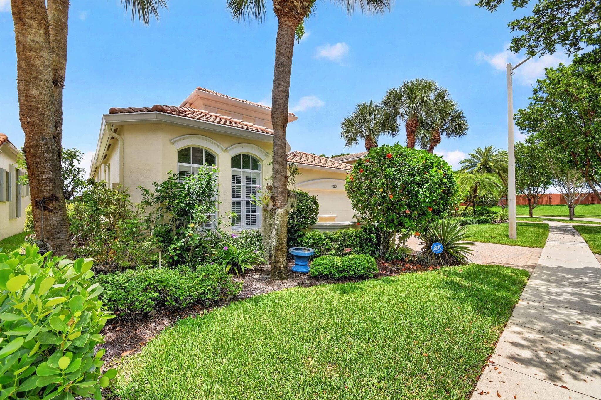 8553 E Via Grande E, Wellington, FL 33411 — photo 2 of 86
