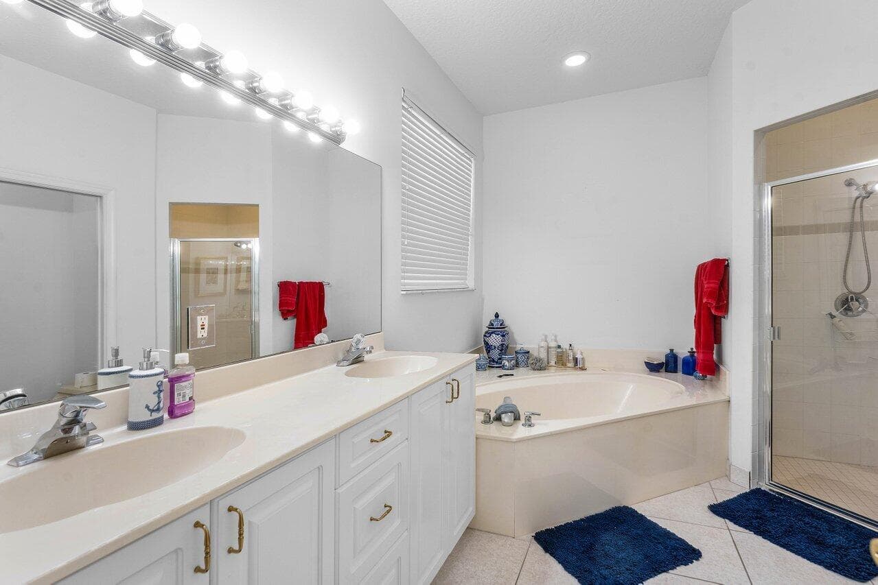 136 Hidden Hollow Terrace, Palm Beach Gardens, FL 33418 — photo 21 of 30