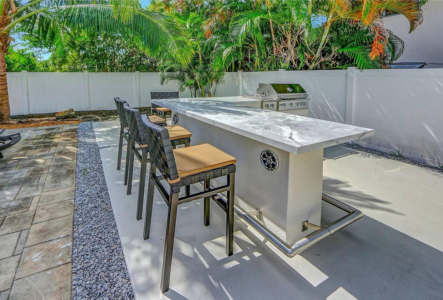 2740 NE 30th Place 1-2, Fort Lauderdale, FL 33306 — photo 2 of 23
