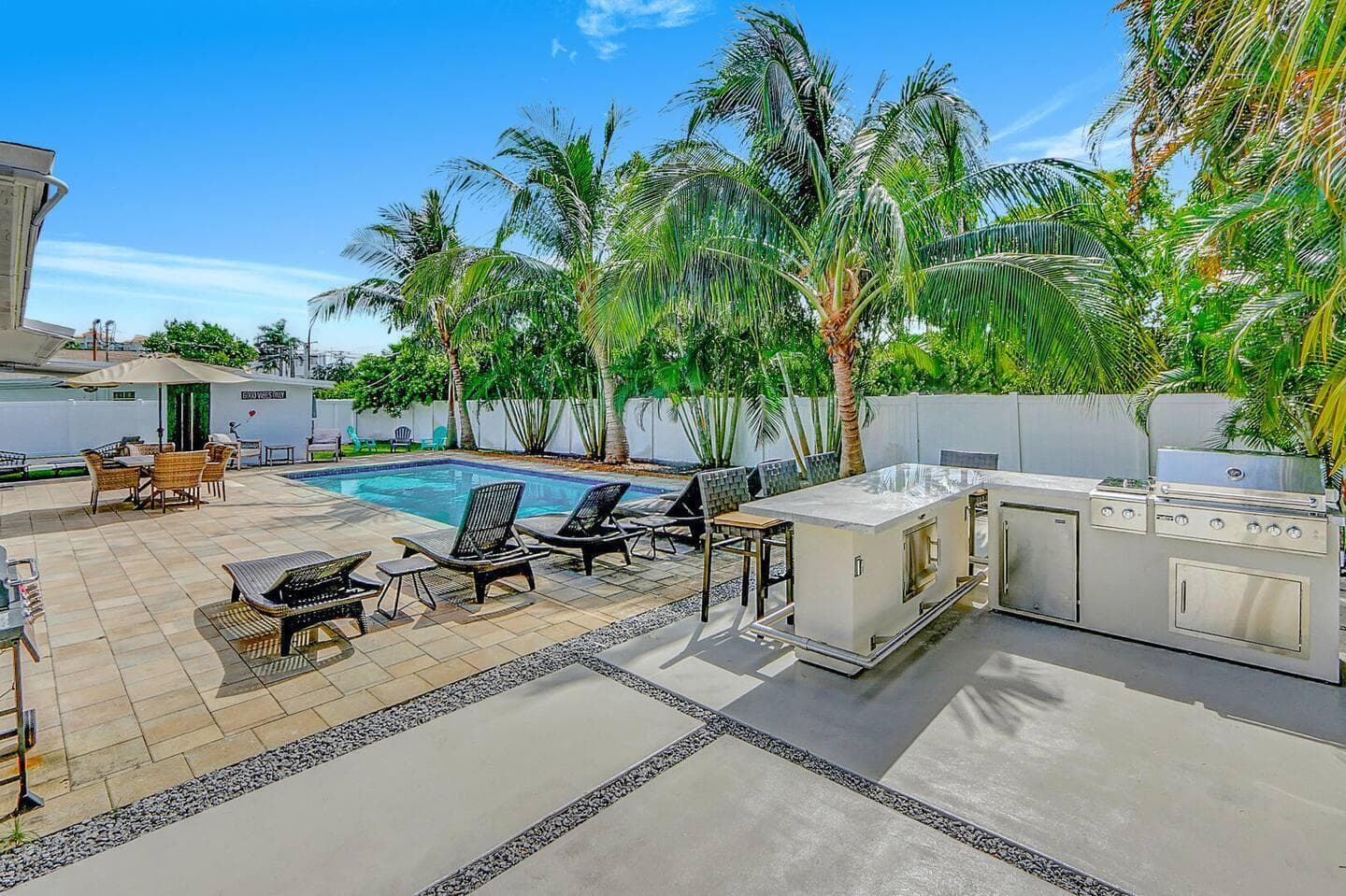 2740 NE 30th Place 1-2, Fort Lauderdale, FL 33306 — photo 1 of 23