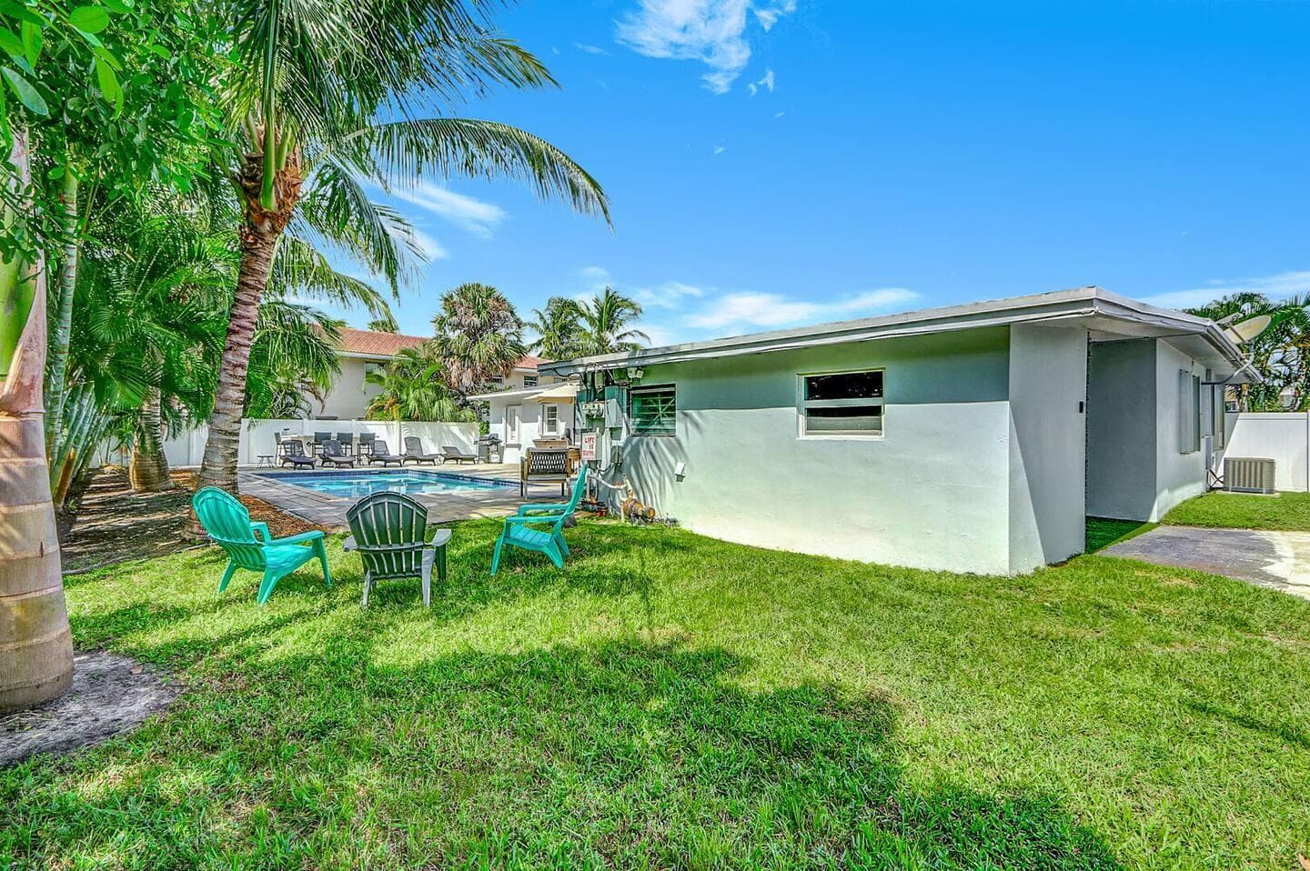 2740 NE 30th Place 1-2, Fort Lauderdale, FL 33306 — photo 15 of 23