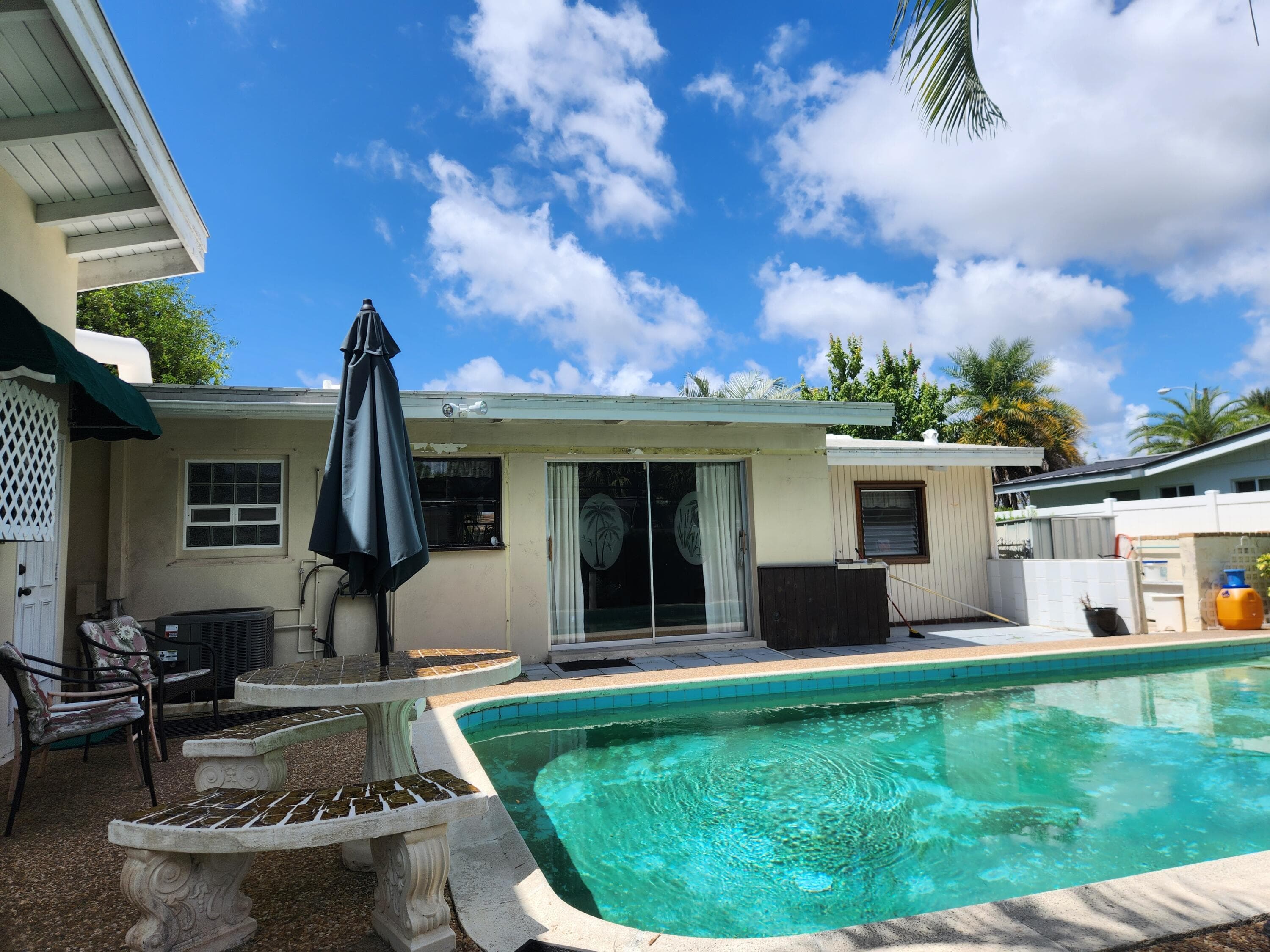 111 SE 7th Street, Pompano Beach, FL 33060 — photo 13 of 44