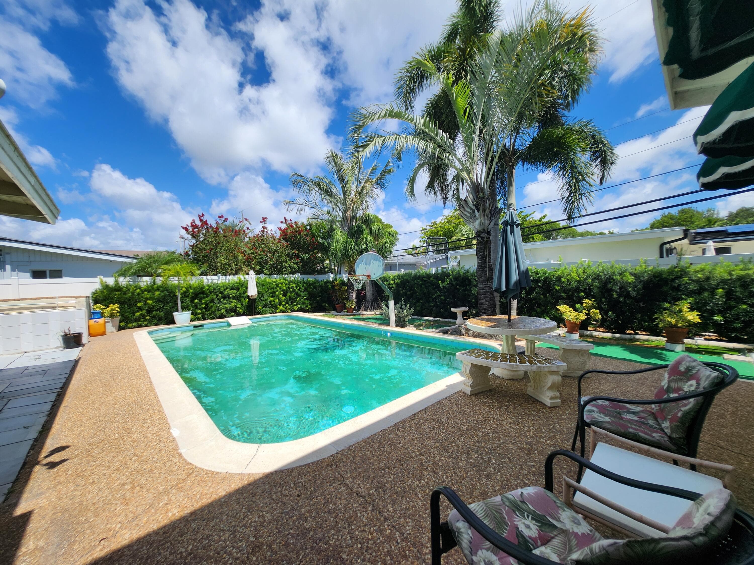 111 SE 7th Street, Pompano Beach, FL 33060 — photo 16 of 44