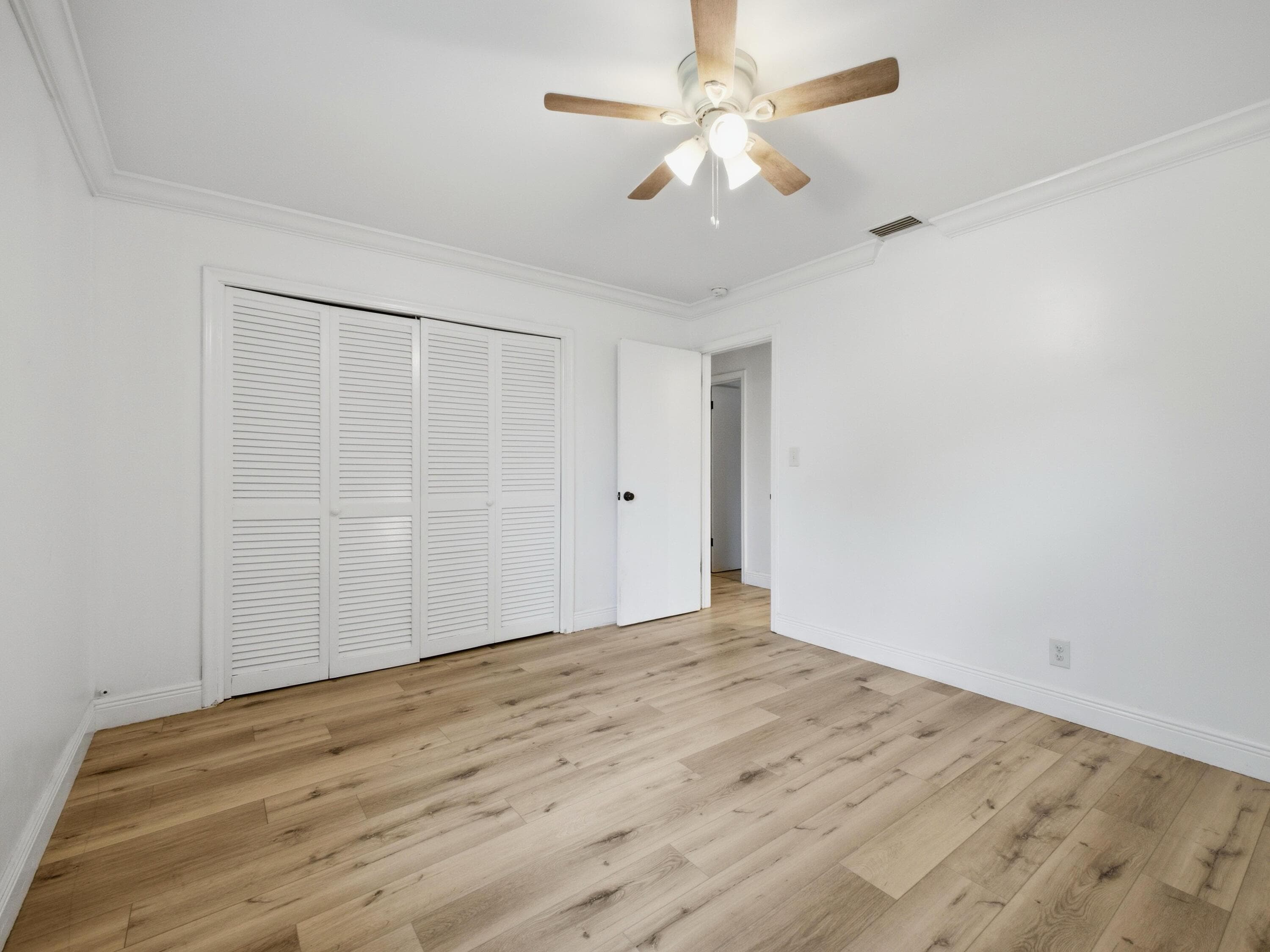 1680 NE 34th Lane, Oakland Park, FL 33334 — photo 32 of 49