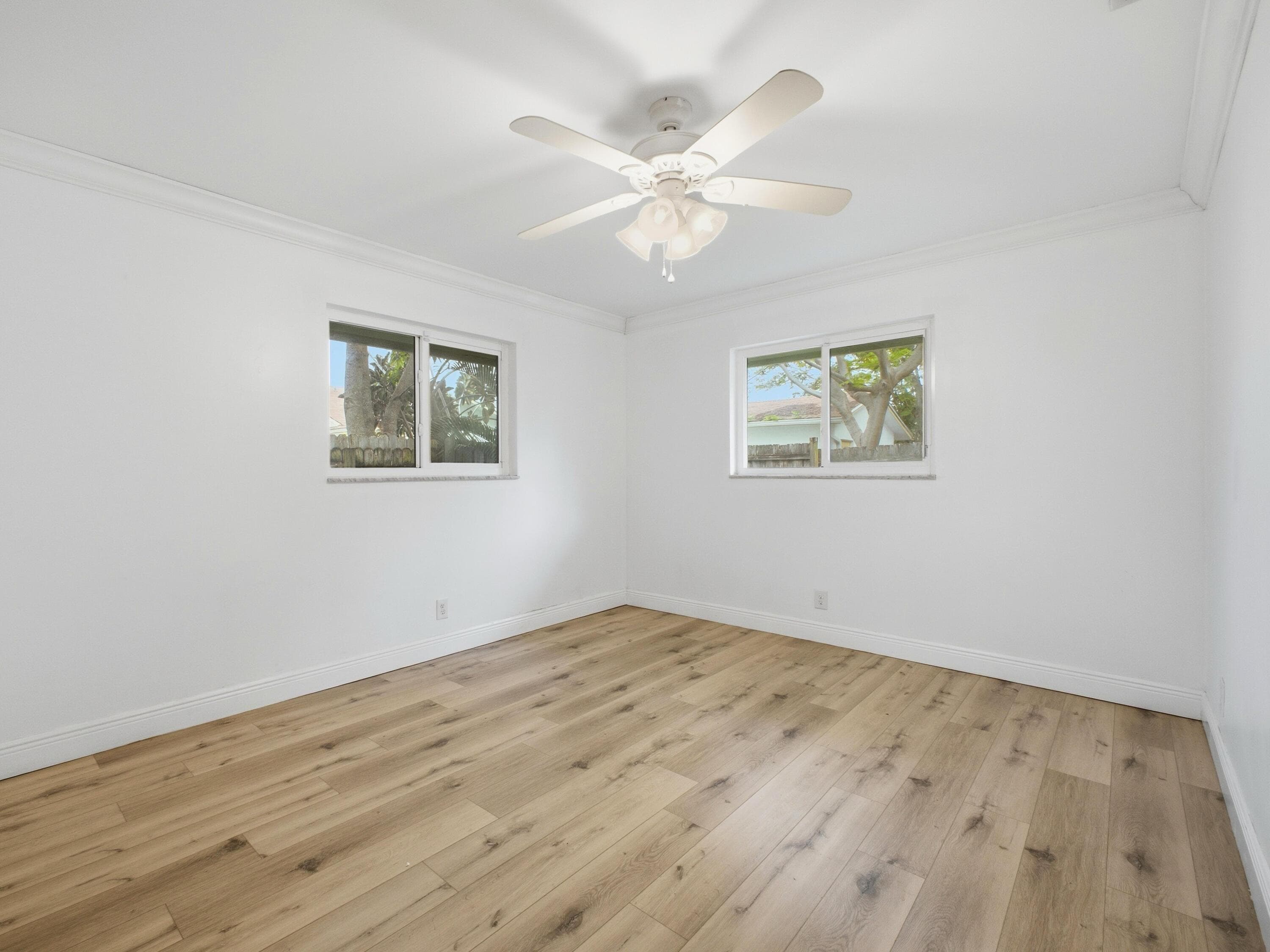 1680 NE 34th Lane, Oakland Park, FL 33334 — photo 28 of 49