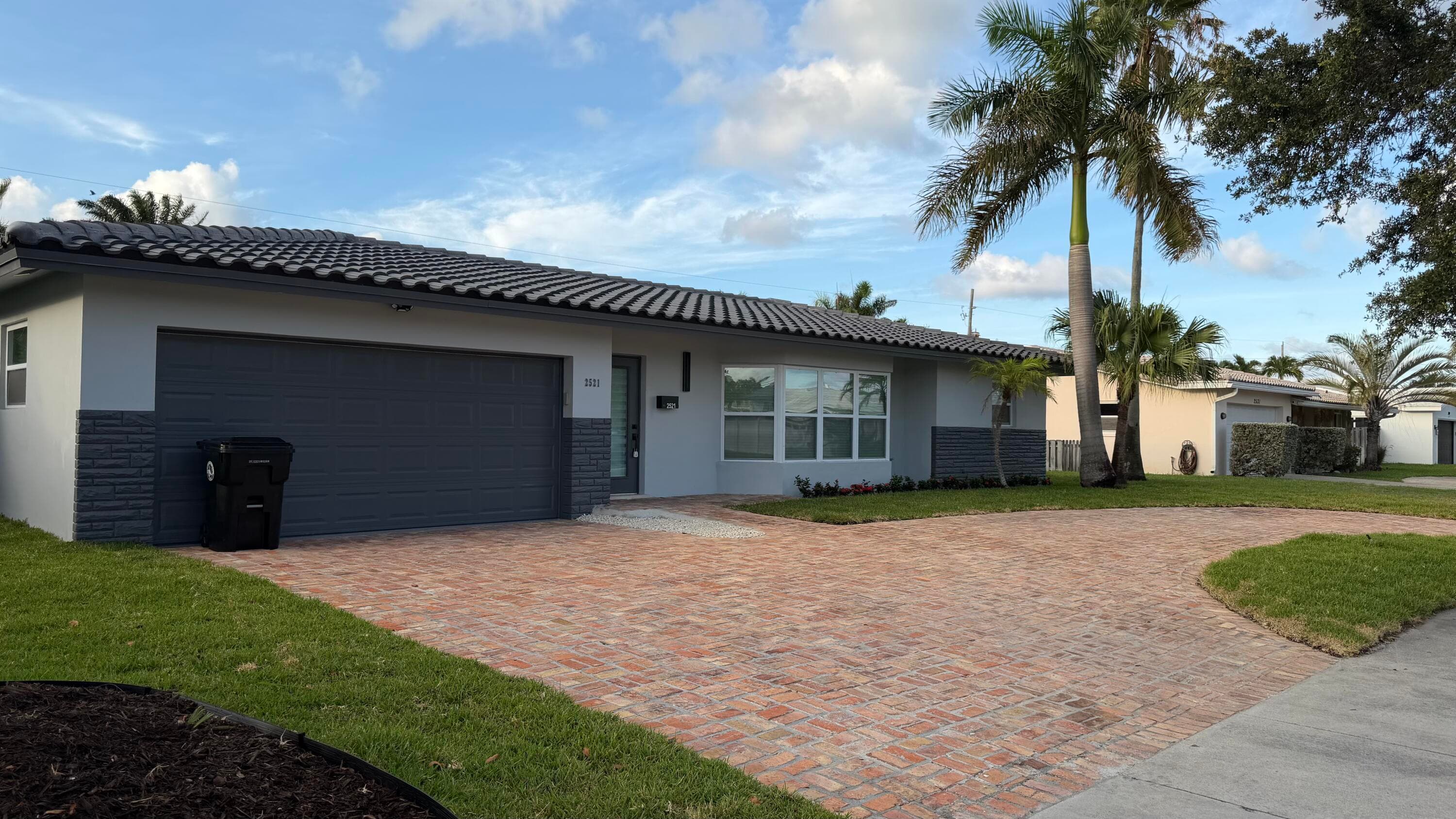 2521 NE 45th Street, Lighthouse Point, FL 33064 — photo 2 of 25