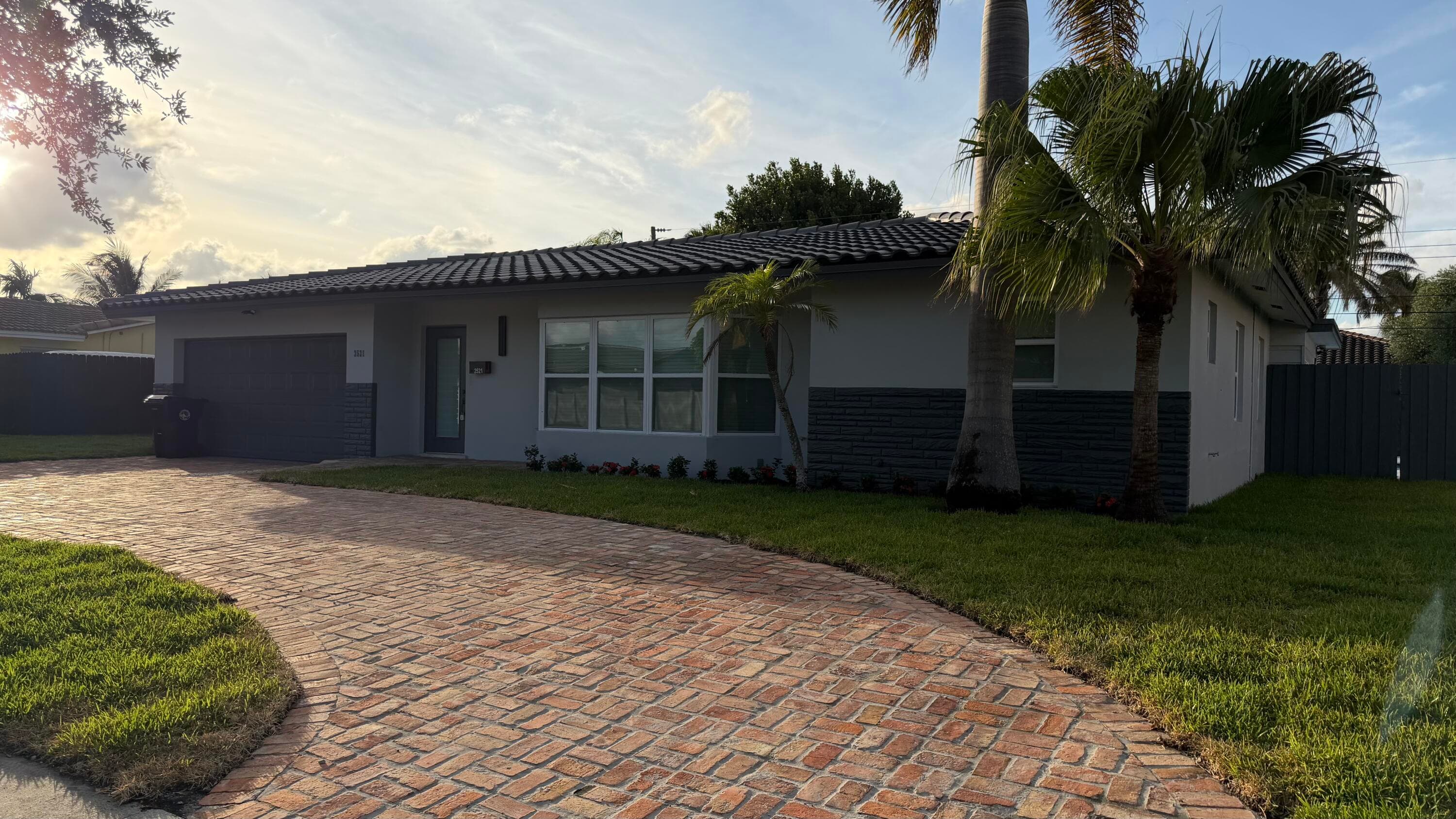 2521 NE 45th Street, Lighthouse Point, FL 33064 — photo 3 of 25
