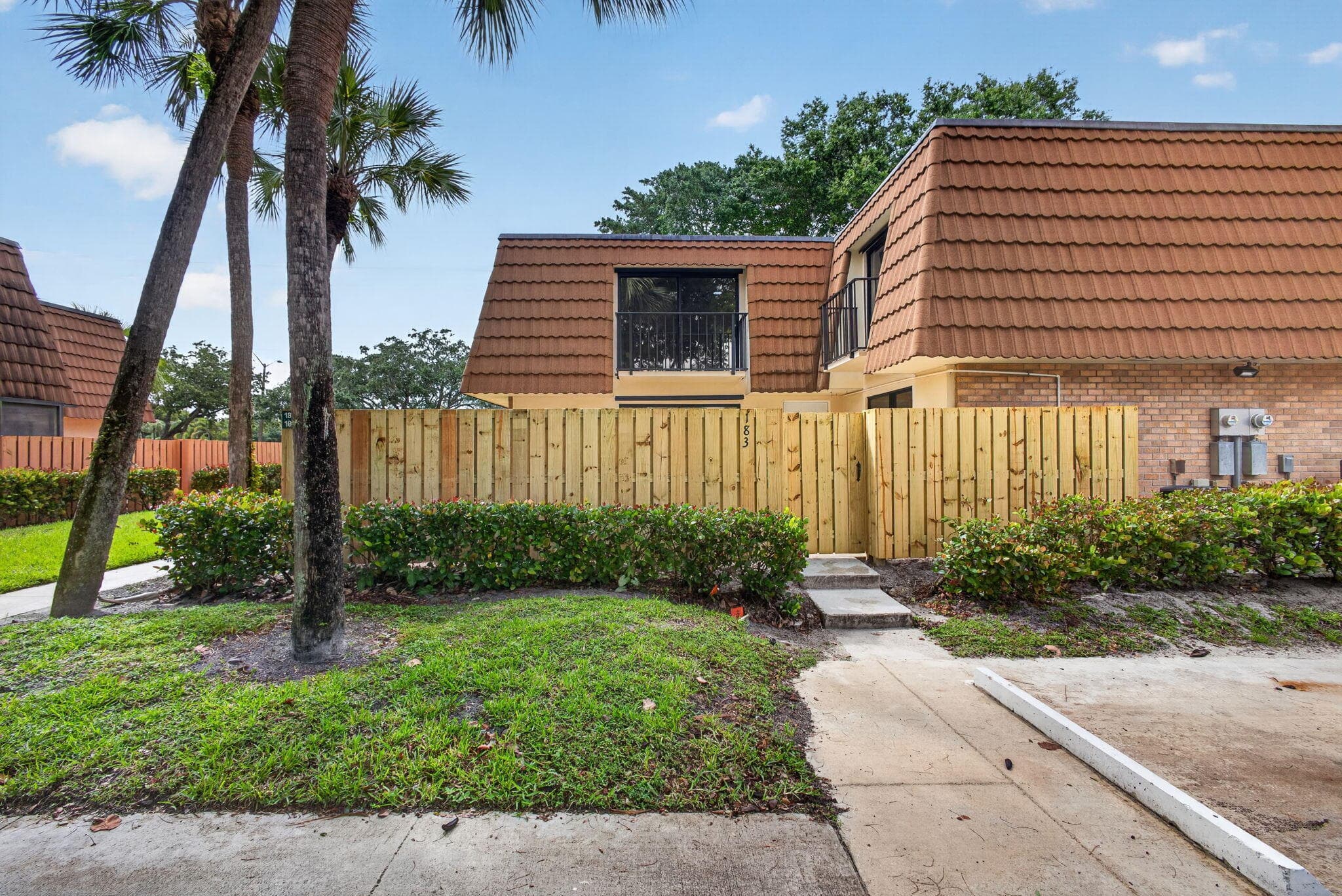 183 Charter Way, West Palm Beach, FL 33407 — photo 1 of 41