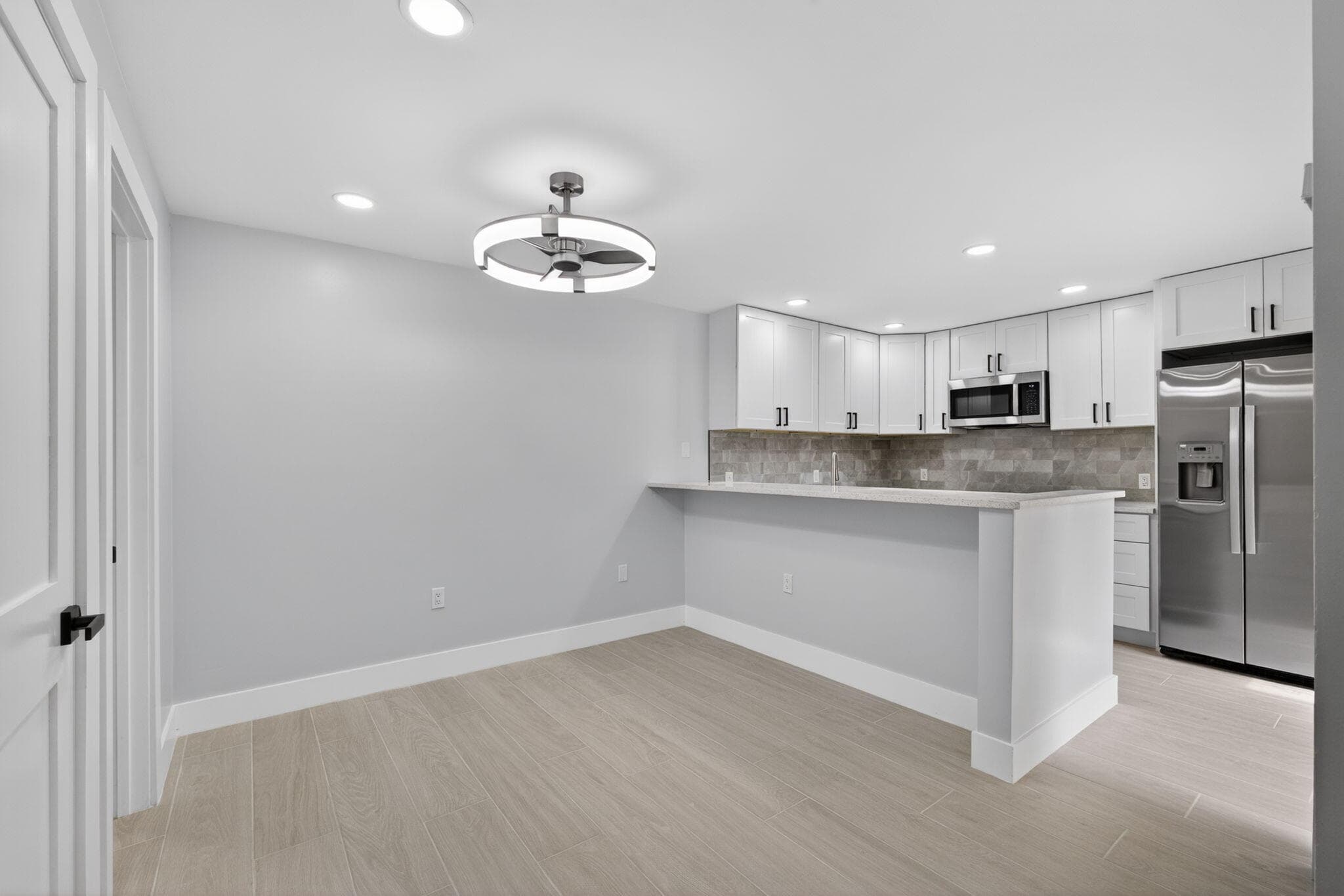 183 Charter Way, West Palm Beach, FL 33407 — photo 8 of 41