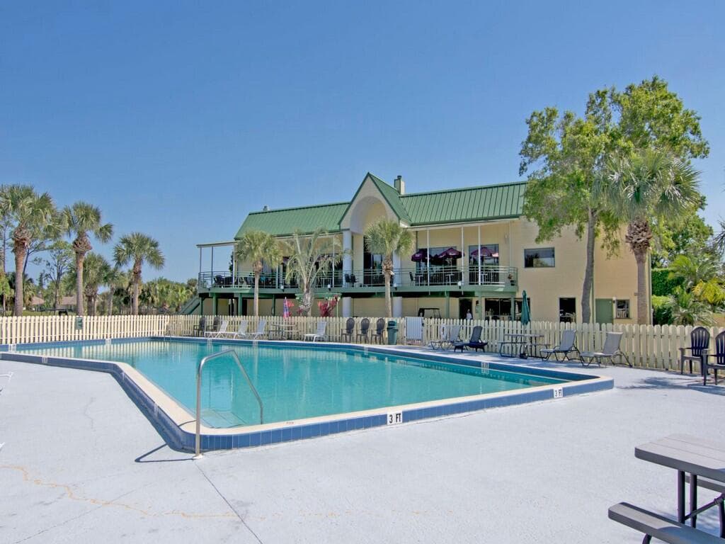 4190 Gator Greens Way 32, Fort Pierce, FL 34982 — photo 39 of 40