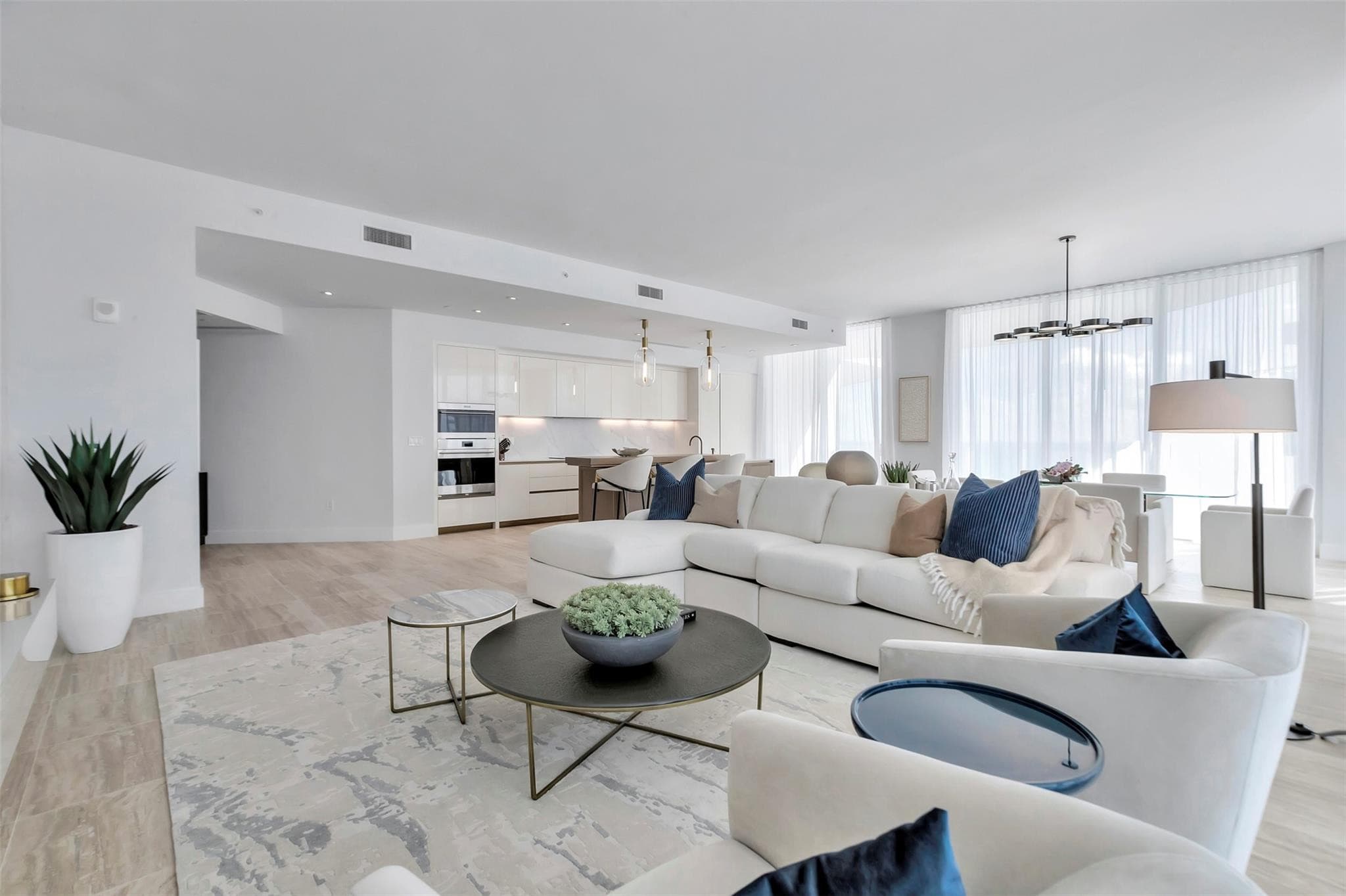525 N Fort Lauderdale Beach Boulevard 1903, Fort Lauderdale, FL 33304 — photo 24 of 56