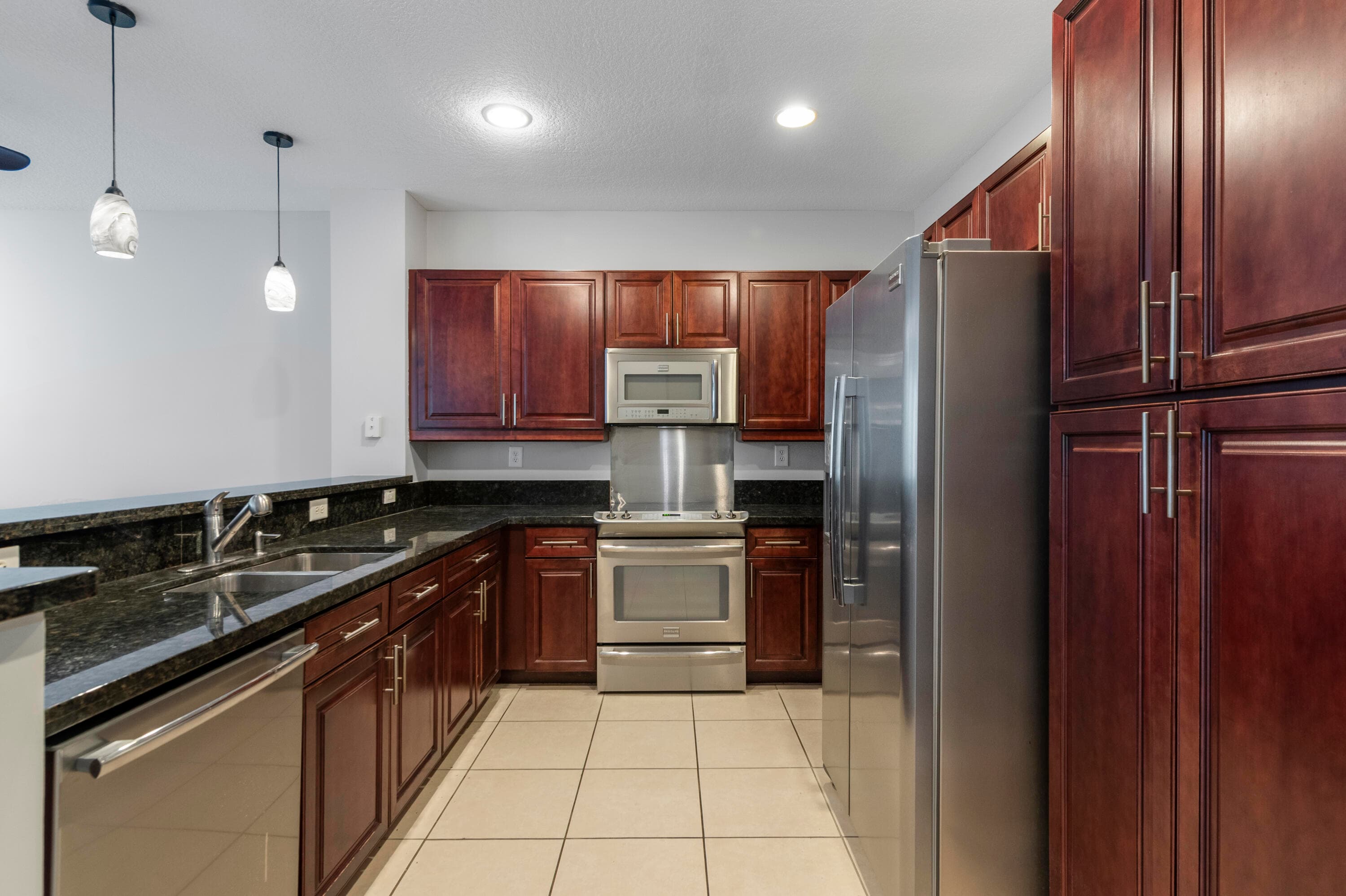 3238 SW 16th Terrace 3238, Fort Lauderdale, FL 33315 — photo 2 of 32