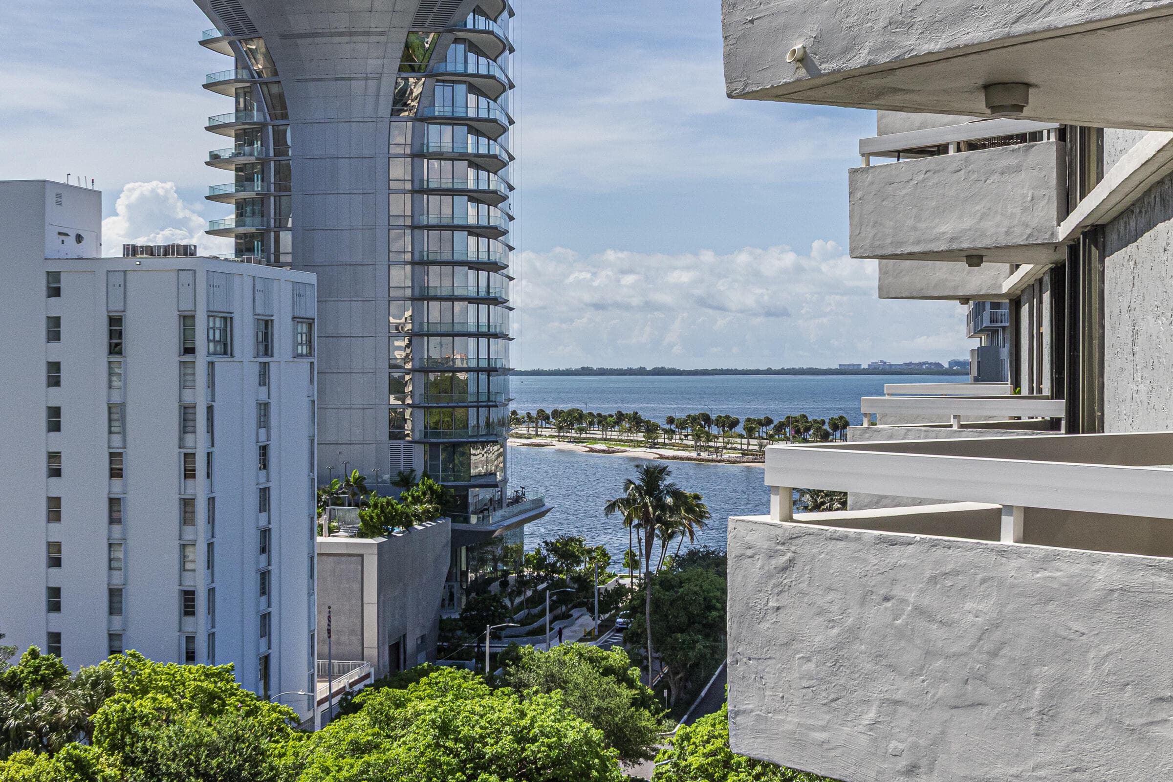 2501 Brickell Avenue 903, Miami, FL 33129 — photo