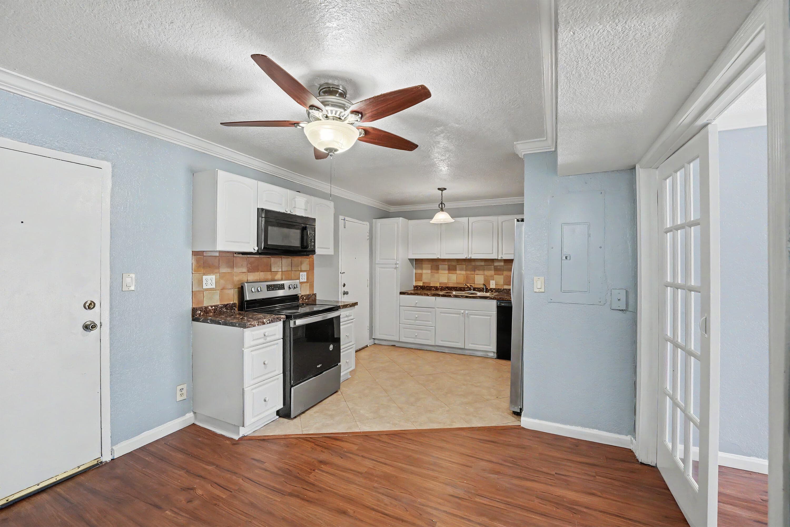 4848 NW 24th 105, Lauderdale Lakes, FL 33313 — photo 2 of 31