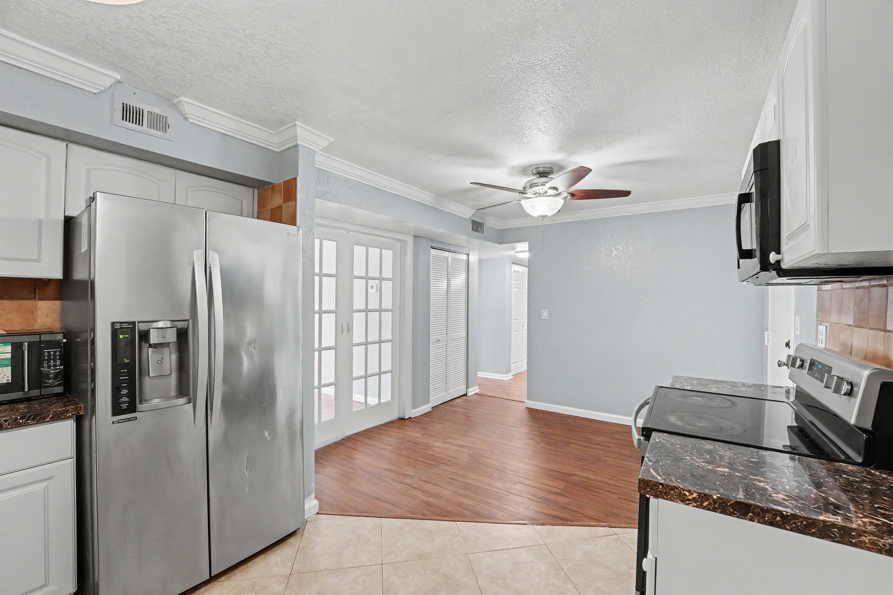 4848 NW 24th 105, Lauderdale Lakes, FL 33313 — photo 4 of 31