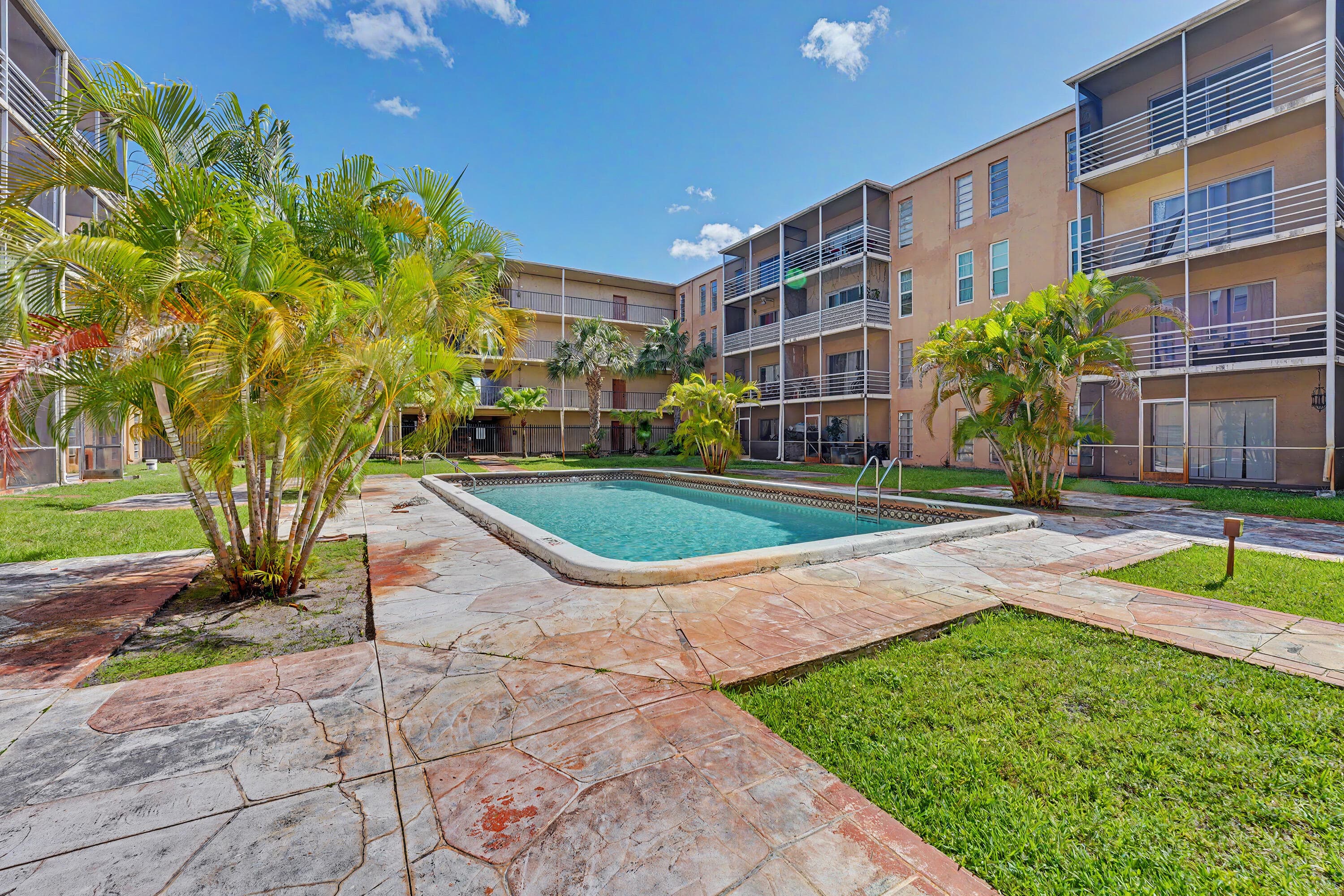 4848 NW 24th 105, Lauderdale Lakes, FL 33313 — photo 27 of 31