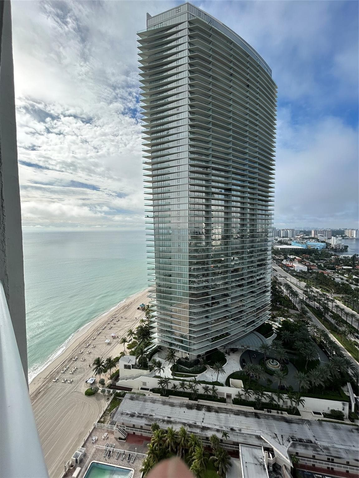 19111 Collins Avenue 2807, Sunny Isles Beach, FL 33160 — photo 2 of 32