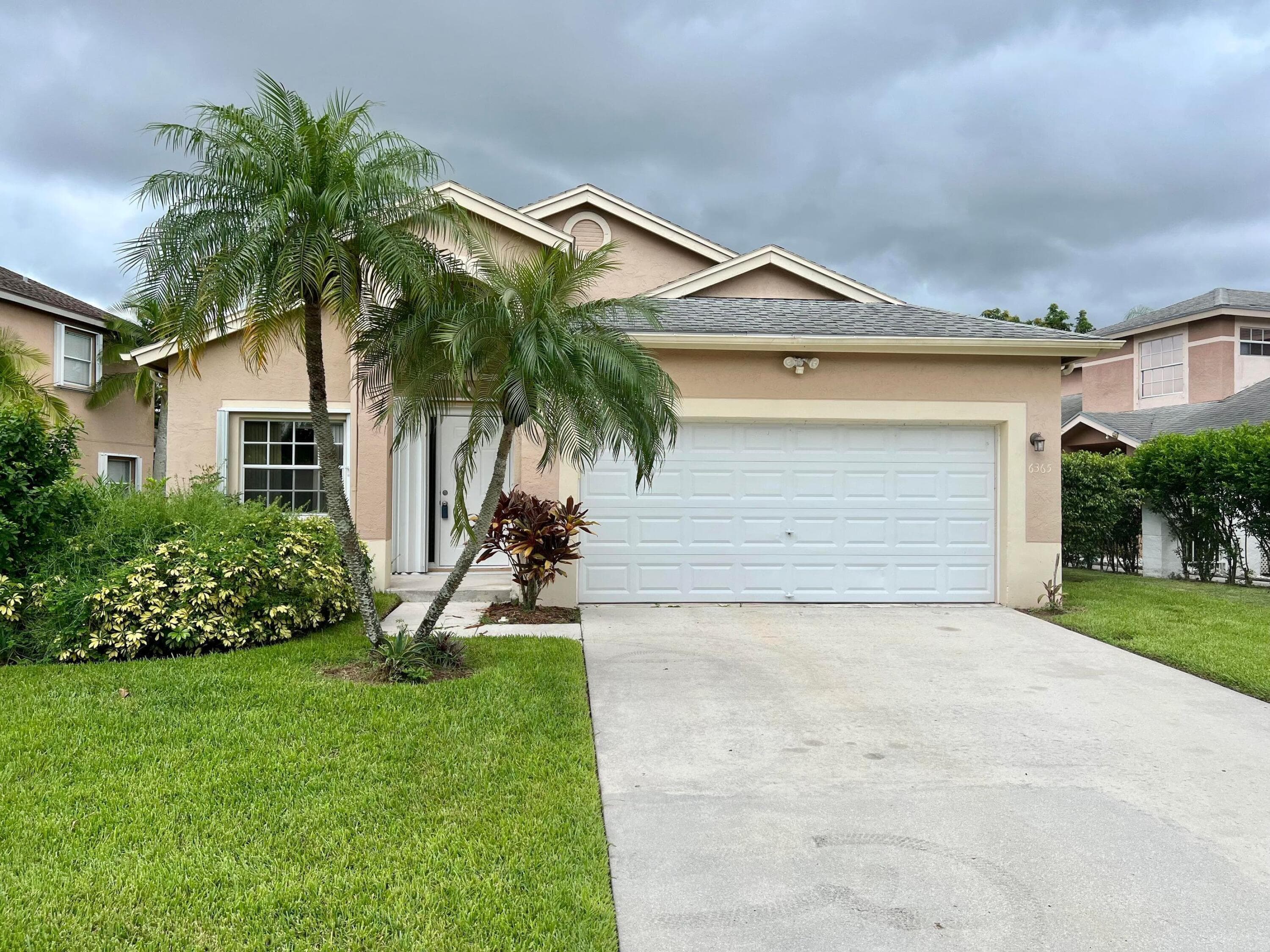 6365 Lansdowne Circle, Boynton Beach, FL 33472 — photo 1 of 30