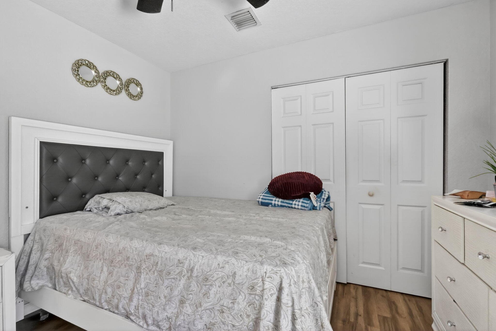 231 N H Street, Lake Worth Beach, FL 33460 — photo 5 of 34