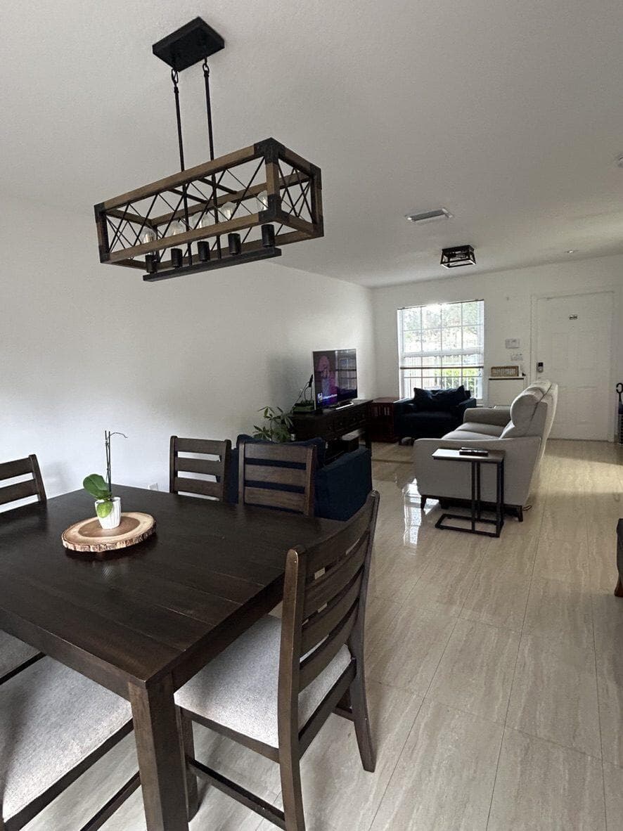 17031 NW 22nd Street, Pembroke Pines, FL 33028 — photo 9 of 12
