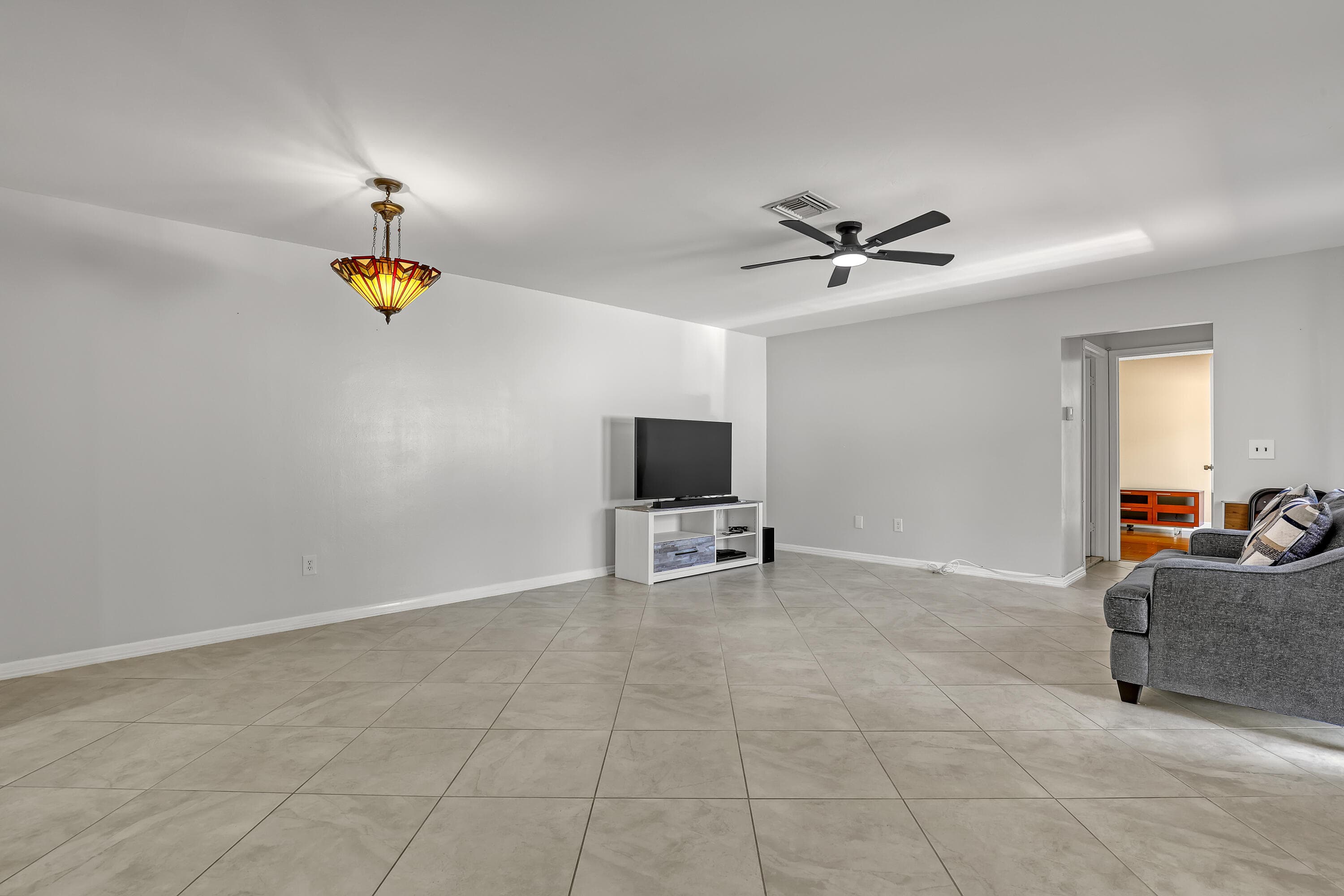 8184 Ambach Way, Hypoluxo, FL 33462 — photo 11 of 32