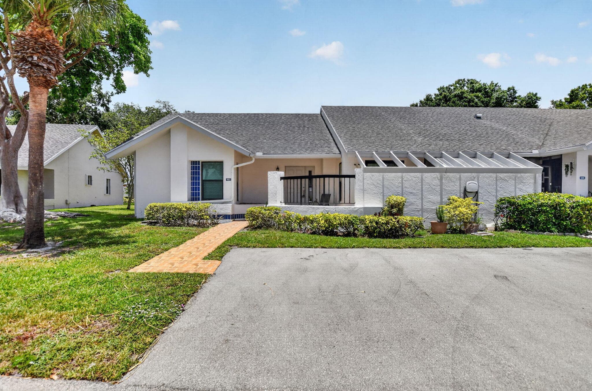 10953 Lake Front Place, Boca Raton, FL 33498 — photo 1 of 40