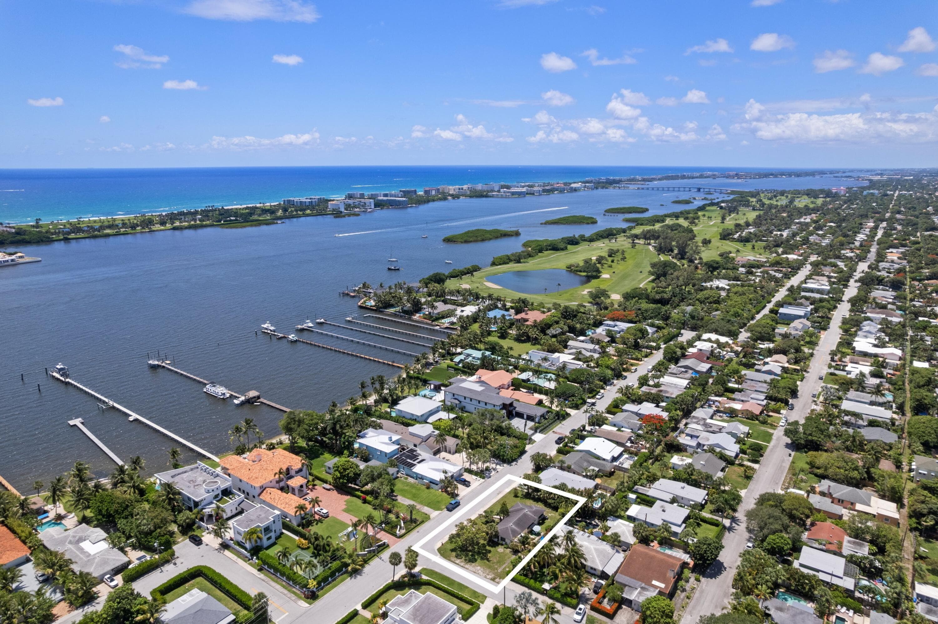 1725 N Lakeside Drive, Lake Worth Beach, FL 33460 — photo 3 of 28