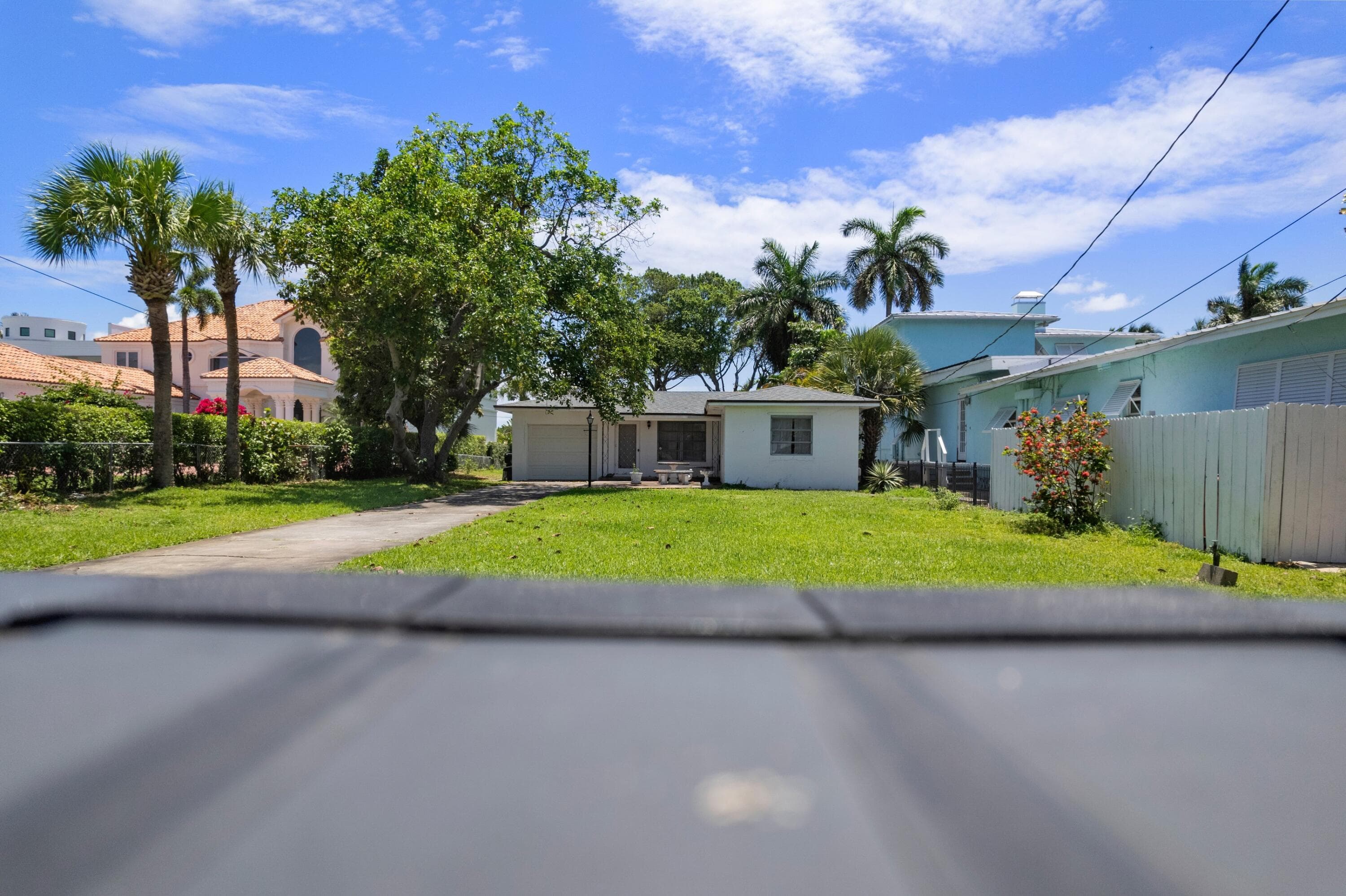 1725 N Lakeside Drive, Lake Worth Beach, FL 33460 — photo 28 of 28