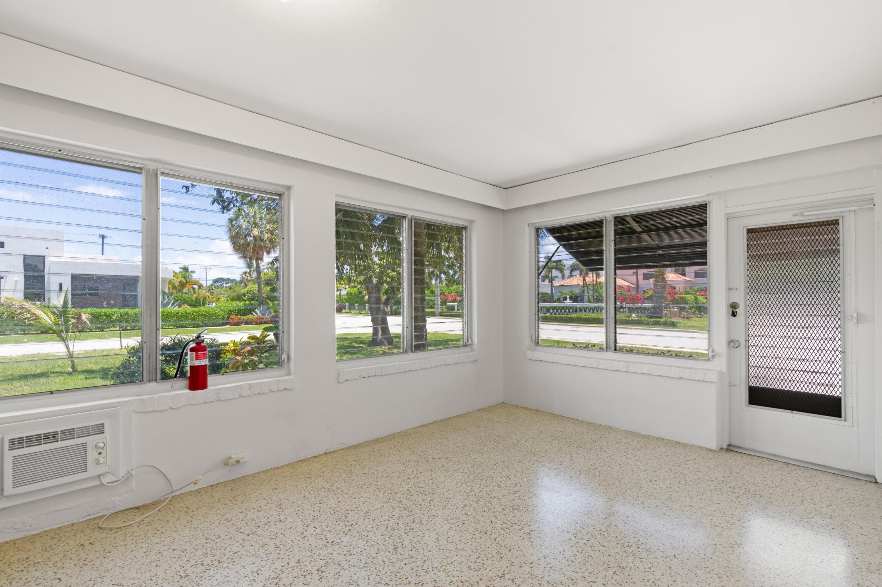 1725 N Lakeside Drive, Lake Worth Beach, FL 33460 — photo 22 of 28