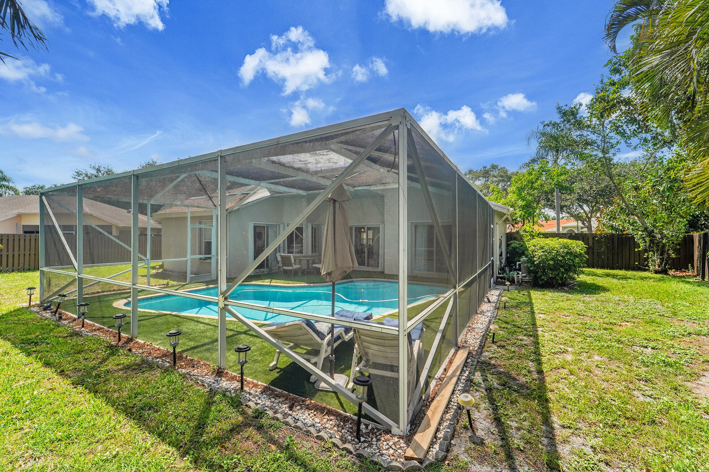 945 Sunflower Avenue, Delray Beach, FL 33445 — photo 30 of 47