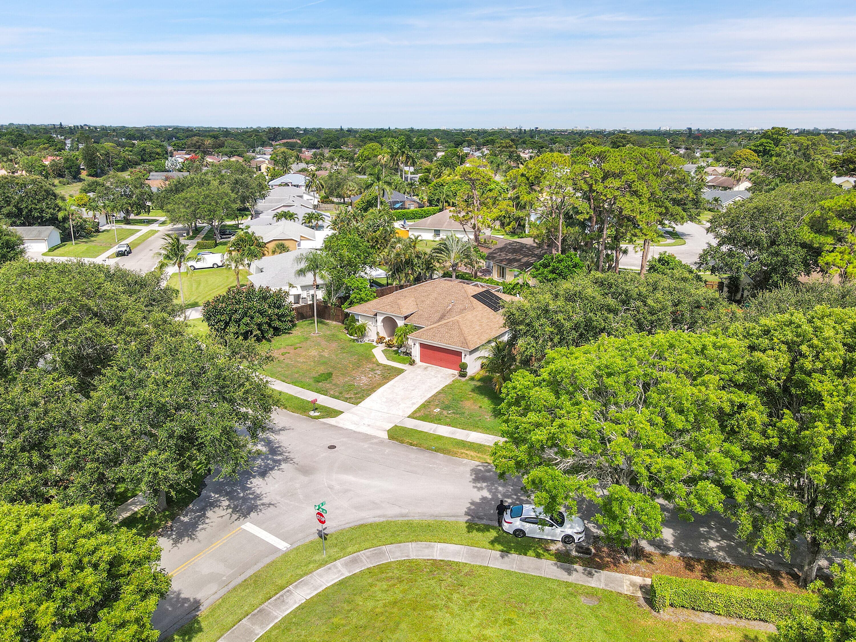 945 Sunflower Avenue, Delray Beach, FL 33445 — photo 37 of 47