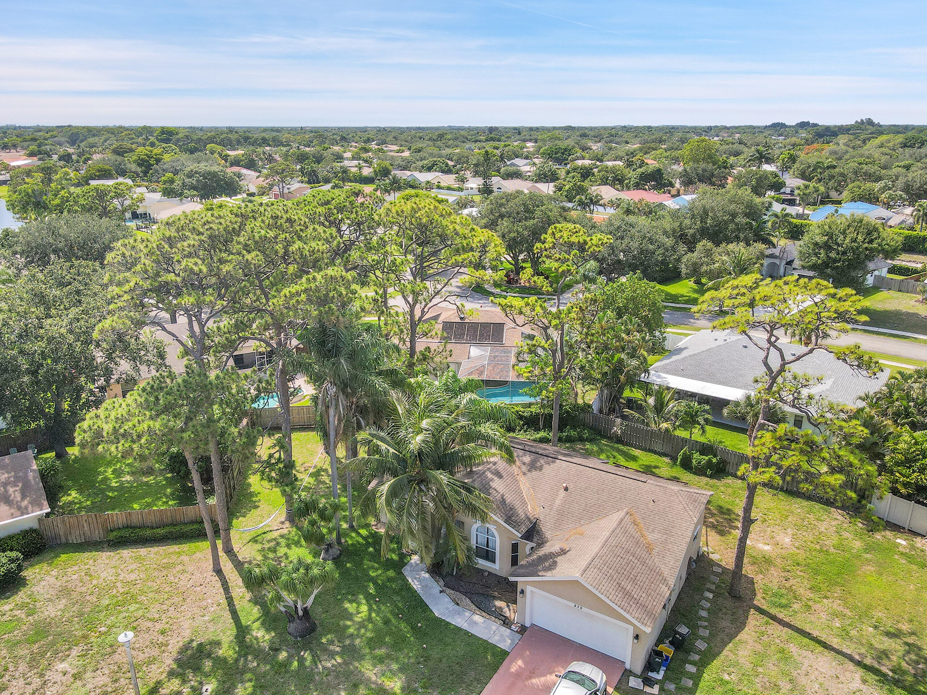 945 Sunflower Avenue, Delray Beach, FL 33445 — photo 38 of 47