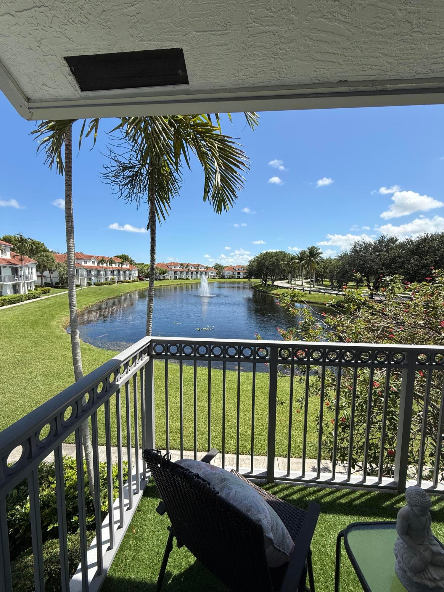 2012 Alta Meadows Lane 103, Delray Beach, FL 33444 — photo 1 of 29